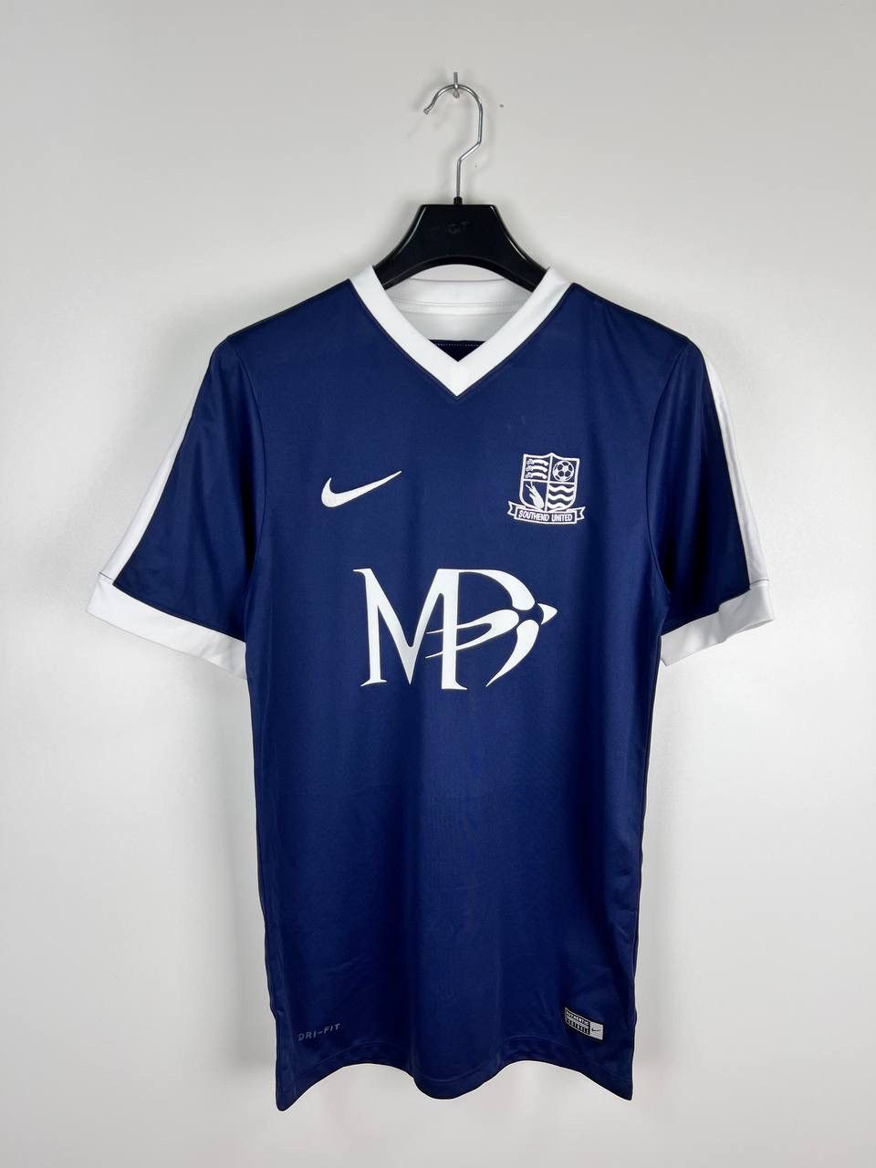 Other Southend United Nike 2015/16 Tyrone Barnett jersey size S Size US S / EU 44-46 / 1 - 1 Thumbnail
