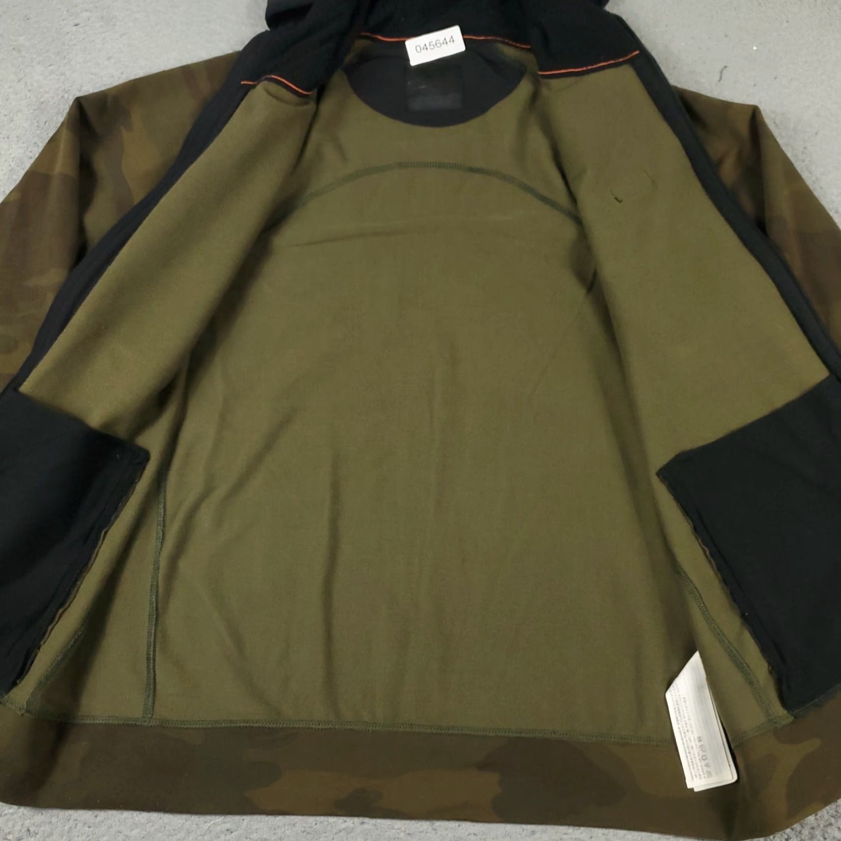 Abercrombie & Fitch Abercrombie & Fitch Men's Medium Green Camouflage Zip Hoodie Sweatshirt Size US M / EU 48-50 / 2 - 5 Thumbnail