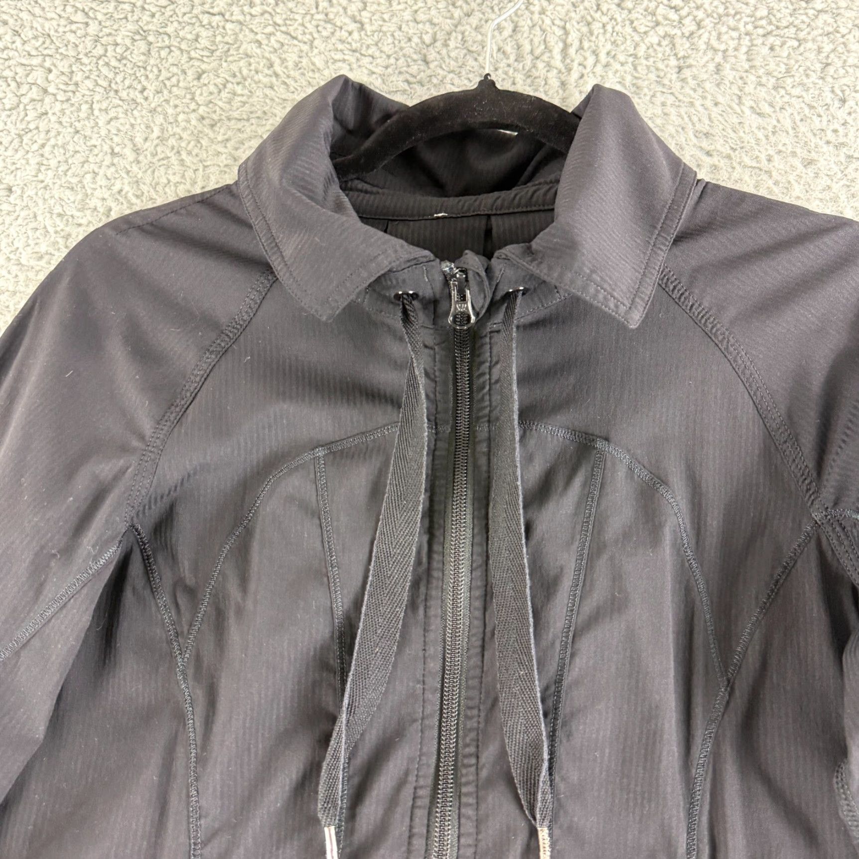 Lululemon Lululemon Transition Jacket Womens Size 4 Black Full Zip Long Sleeve Athletic Size S / US 4 / IT 40 - 2 Thumbnail