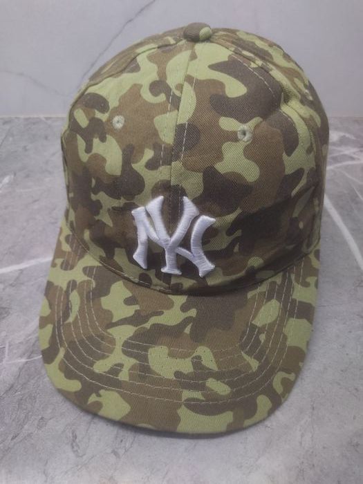 New York Yankees Vintage New York Yankees x Budweiser Camo Cap Hat Size ONE SIZE - 1 Thumbnail