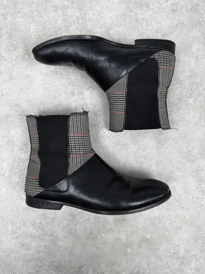 Maison Margiela Maison Margiela Hybrid Black British Checkered Leather Boots Size US 8 / EU 41 - 2 Thumbnail