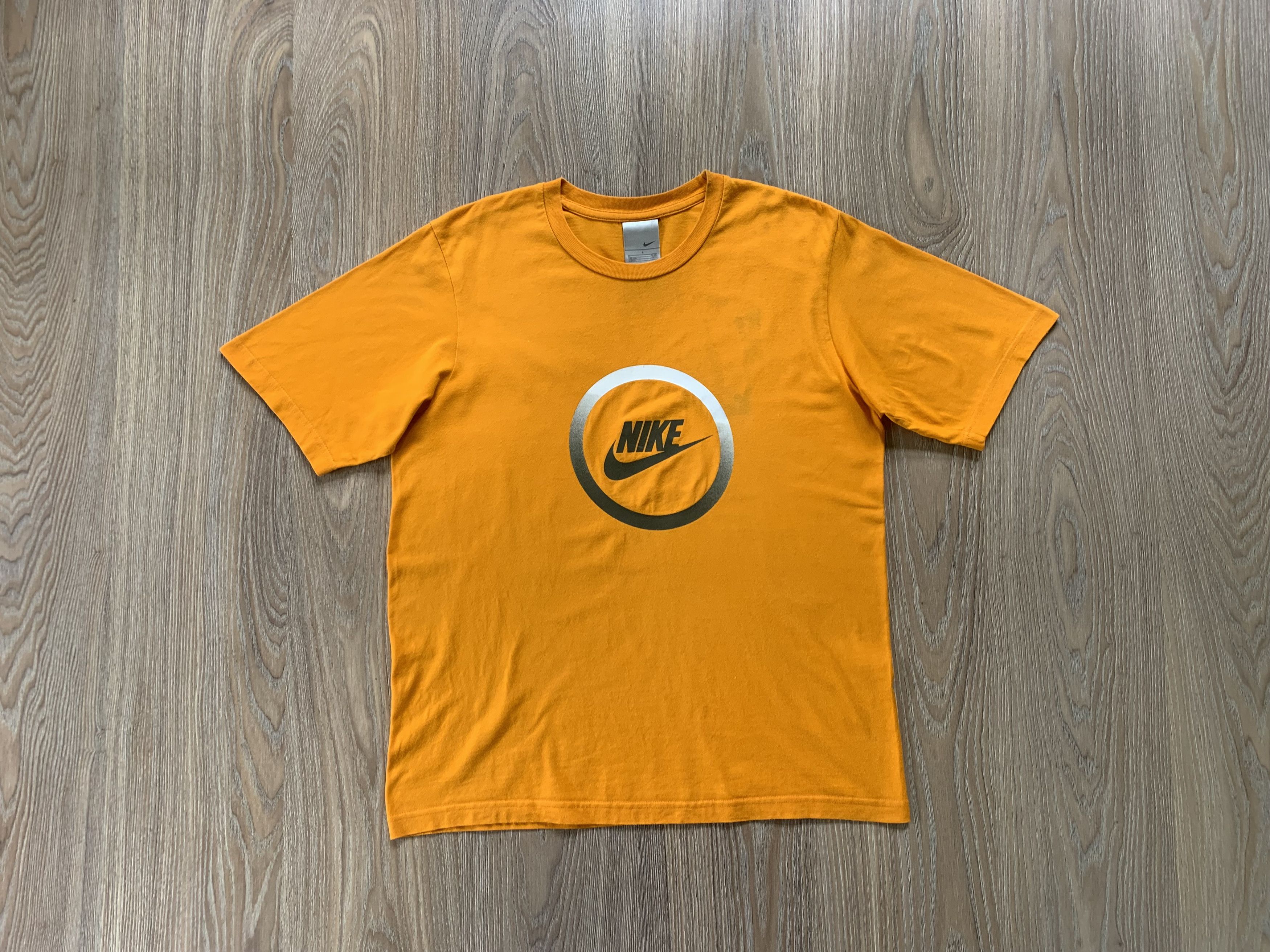 Nike × Vintage Vintage Nike Cotton Printed Circle Logo T-Shirt Size US L / EU 52-54 / 3 - 9 Thumbnail