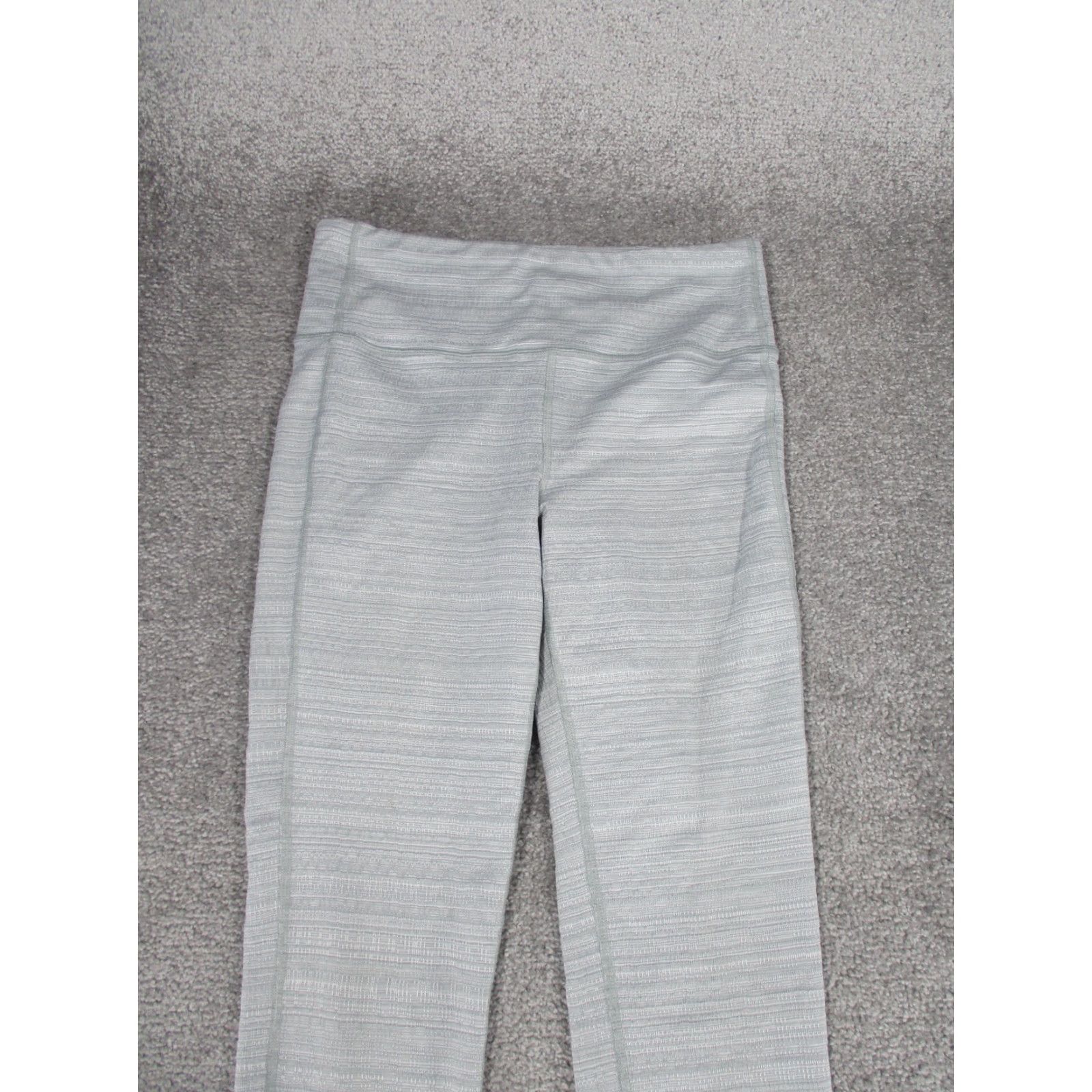 Athleta Athleta Leggings Womens M Gray Jacquard Athletic Activewear. Size 32" / US 10 / IT 46 - 2 Thumbnail