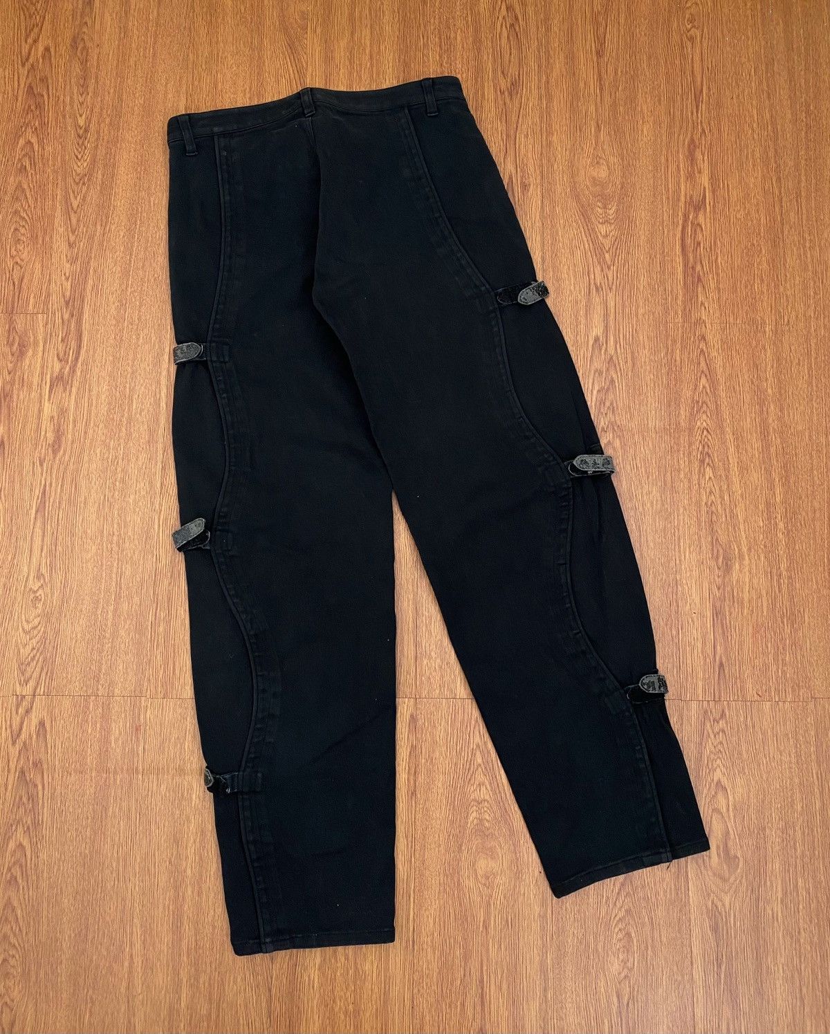 Issey Miyake Issey miyake bondage velcro pants Size US 30 / EU 46 - 2 Thumbnail