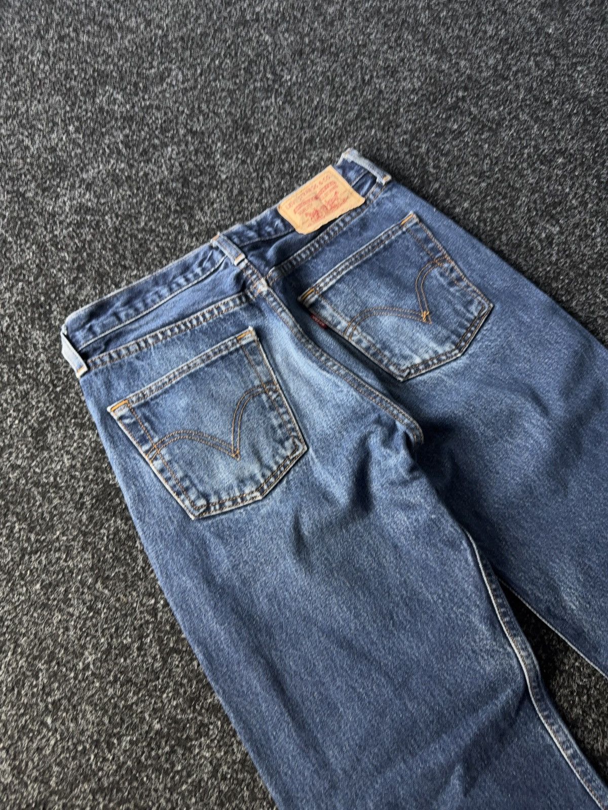 Levi's × Vintage Vintage 00s Levi’s Zip Fly Jeans W32 L32 Size US 32 / EU 48 - 15 Thumbnail