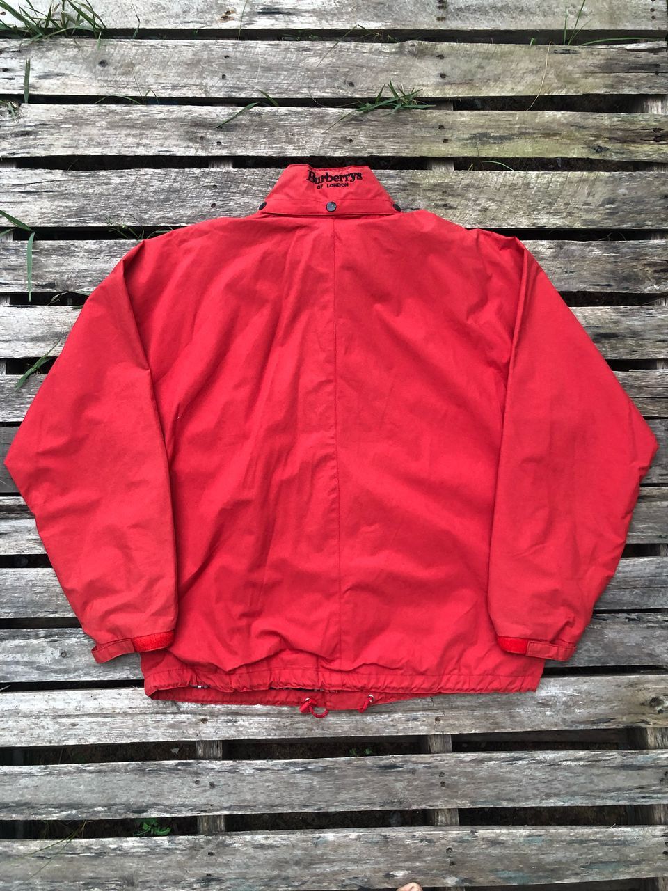 Burberry × Vintage Vintage 80s Burberrys Nova Check Red Jacket Size US L / EU 52-54 / 3 - 3 Thumbnail