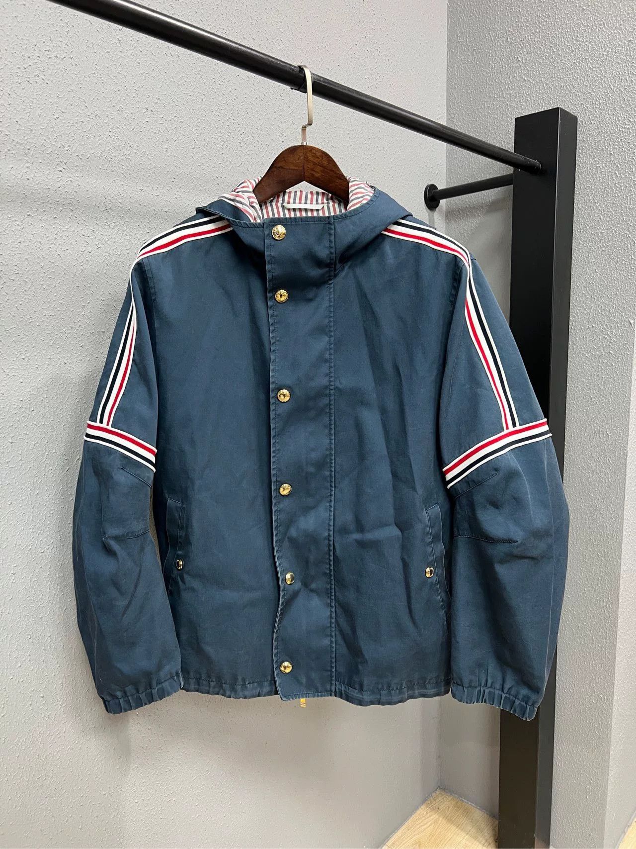 Thom Browne Thom Browne Navy Stripe Sleeve Trench Jacket Size US M / EU 48-50 / 2 - 1 Thumbnail
