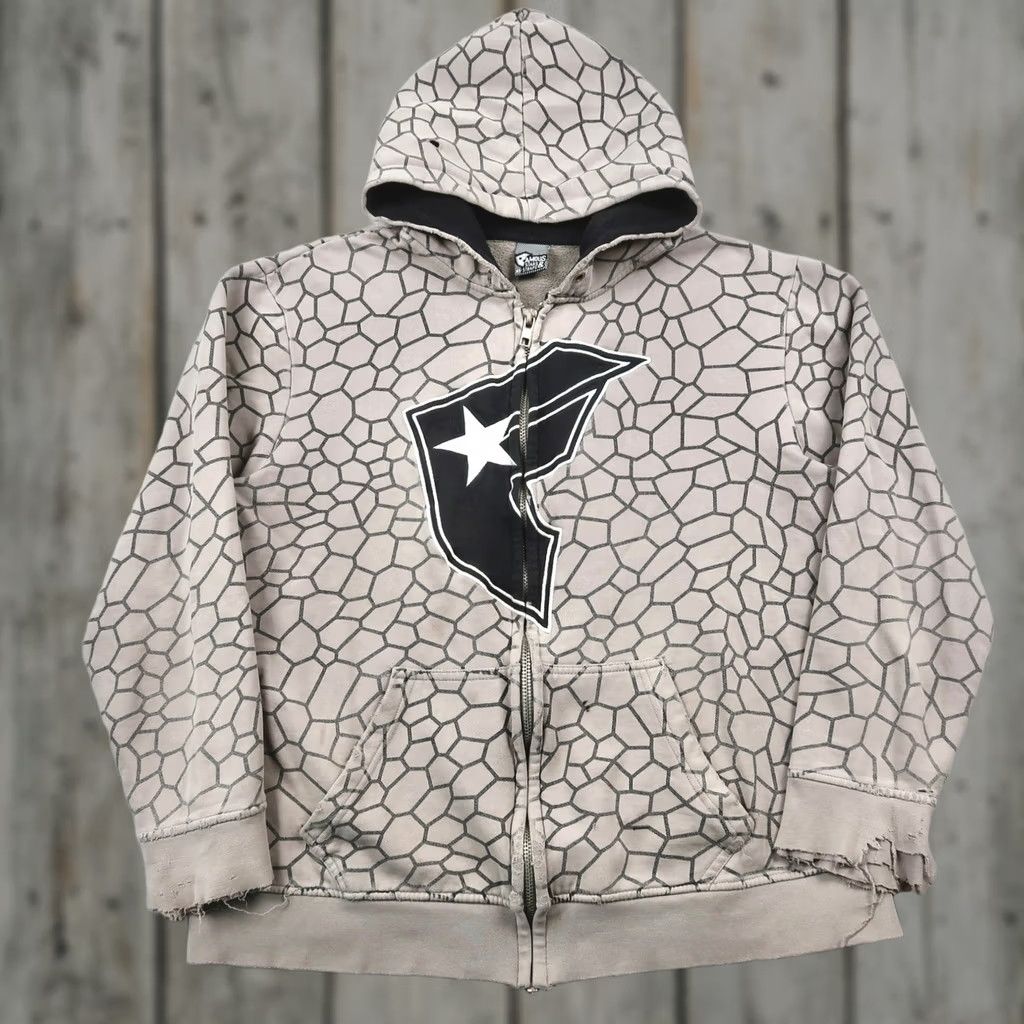 Vintage VINTAGE Famous Stars and Straps Geometric Full Zip Hoodie Mens XL Gray Distressed Size US XL / EU 56 / 4 - 1 Thumbnail
