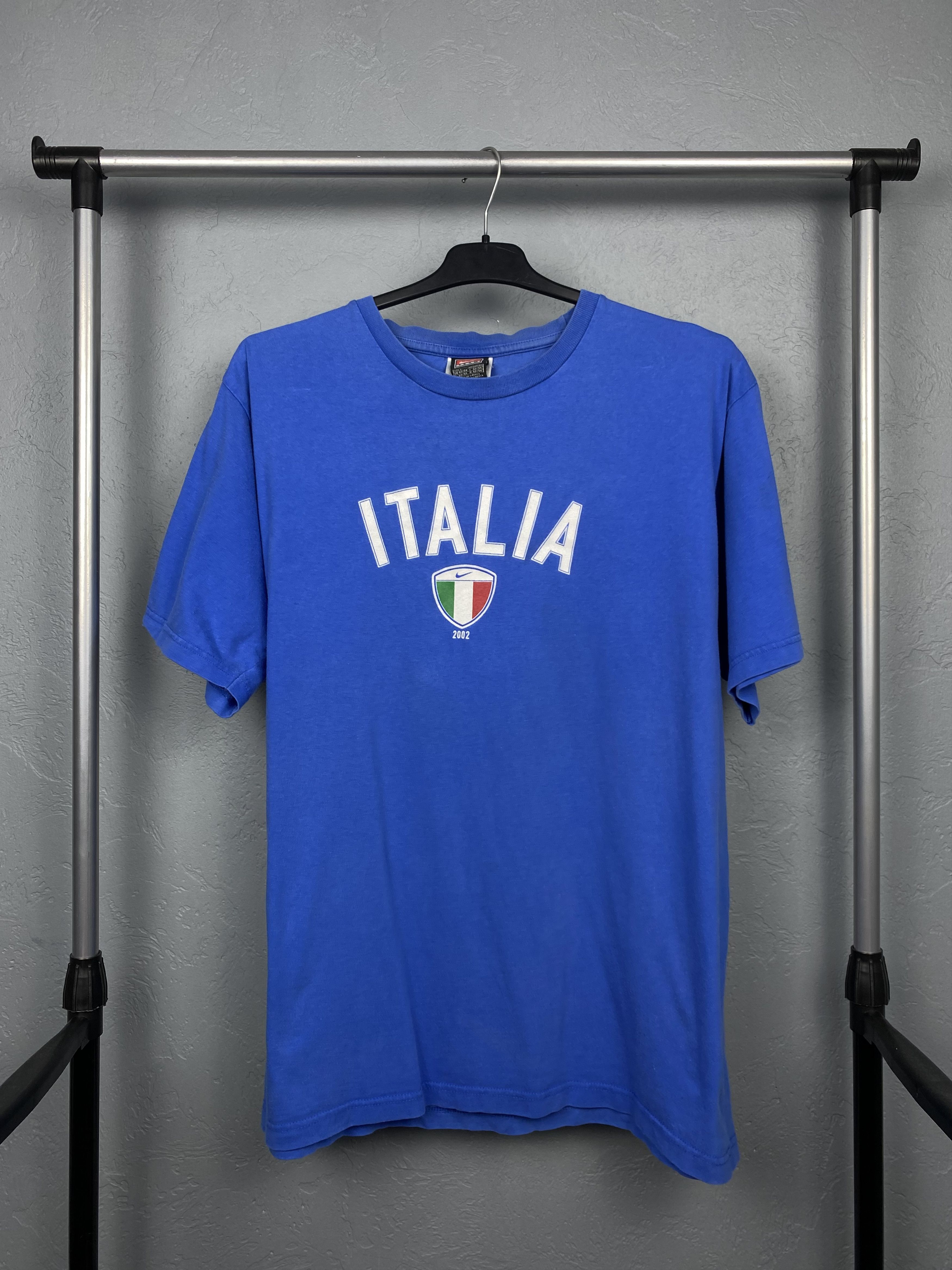 Nike Nike 2002 Vintage Totti 10 T-Shirt Y2K Tee Size US L / EU 52-54 / 3 - 1 Thumbnail