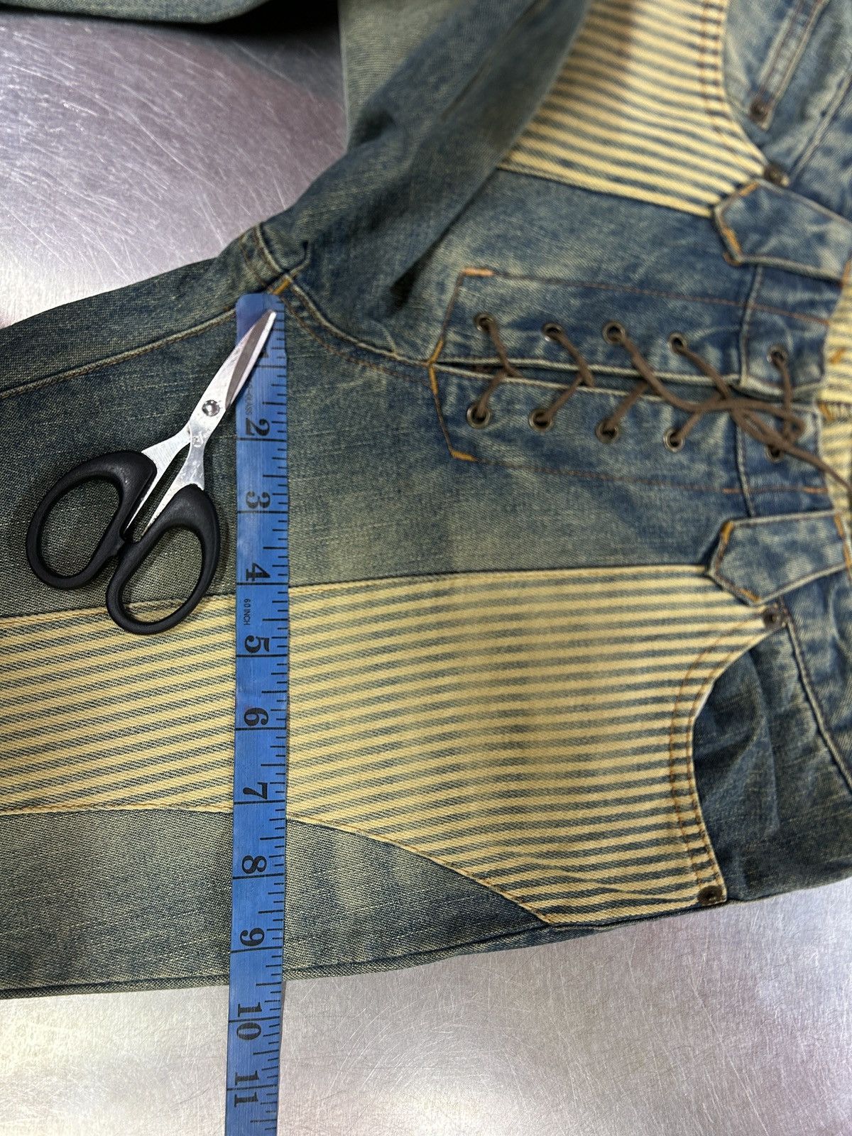 Japanese Brand Vintage Japanese Brand Flared Laces Up Jeans Size US 28 / EU 44 - 13 Thumbnail