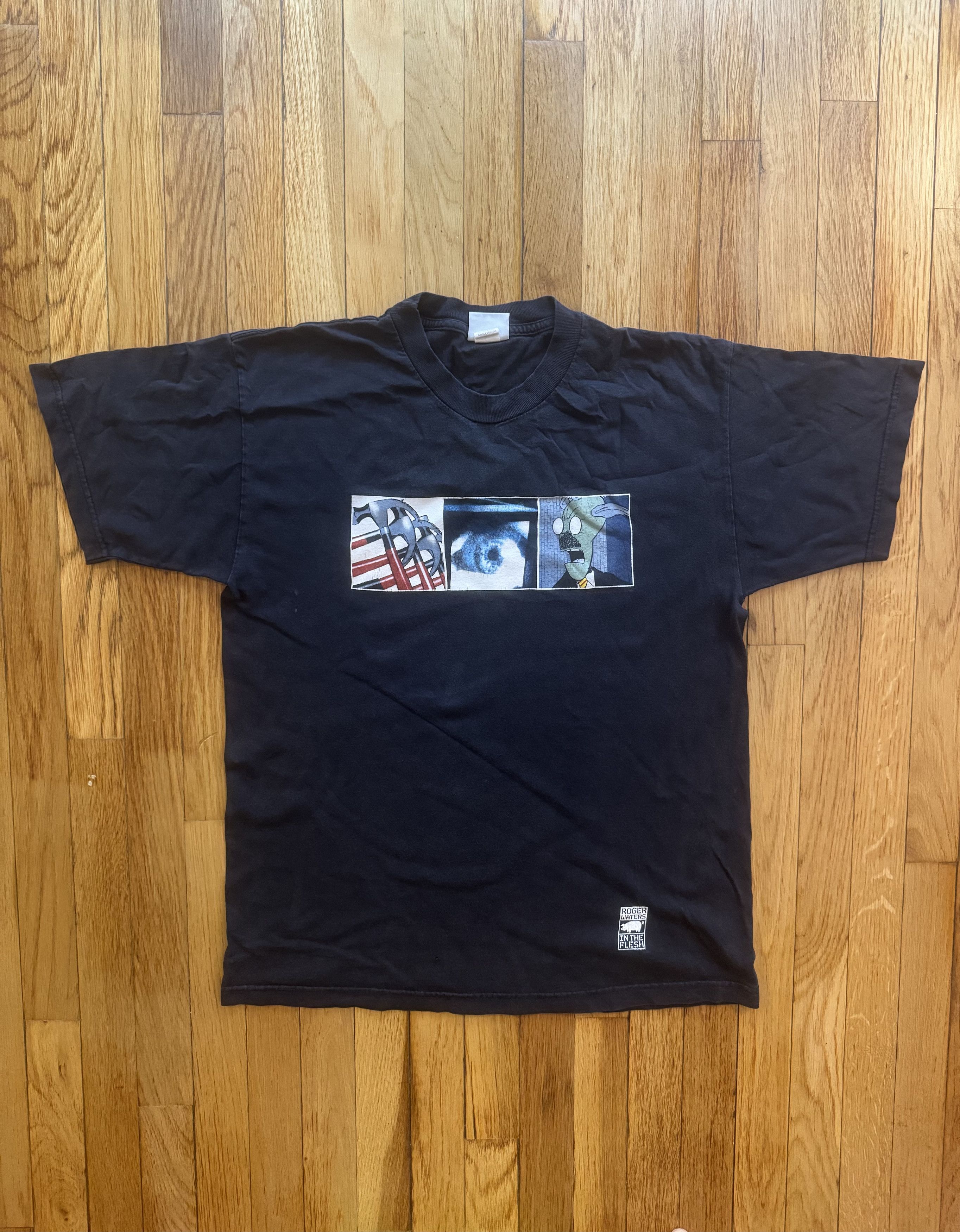 Vintage Vintage 1999 Roger Waters In The Flesh Tour Shirt Size US L / EU 52-54 / 3 - 1 Thumbnail