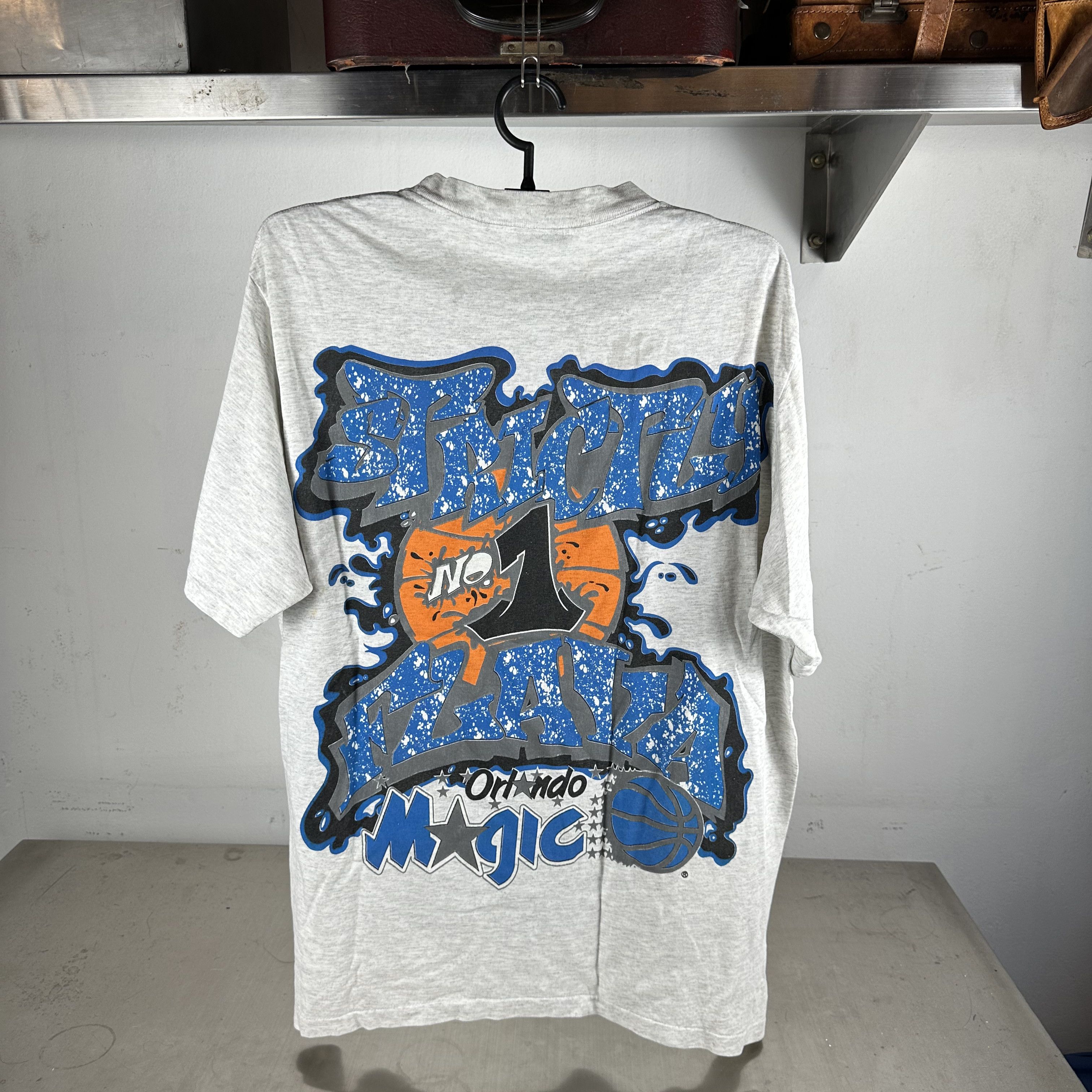 Vintage 90s Orlando Magic Strictly #1 Playa NBA Hip Hop T-shirt Size US XL / EU 56 / 4 - 3 Thumbnail