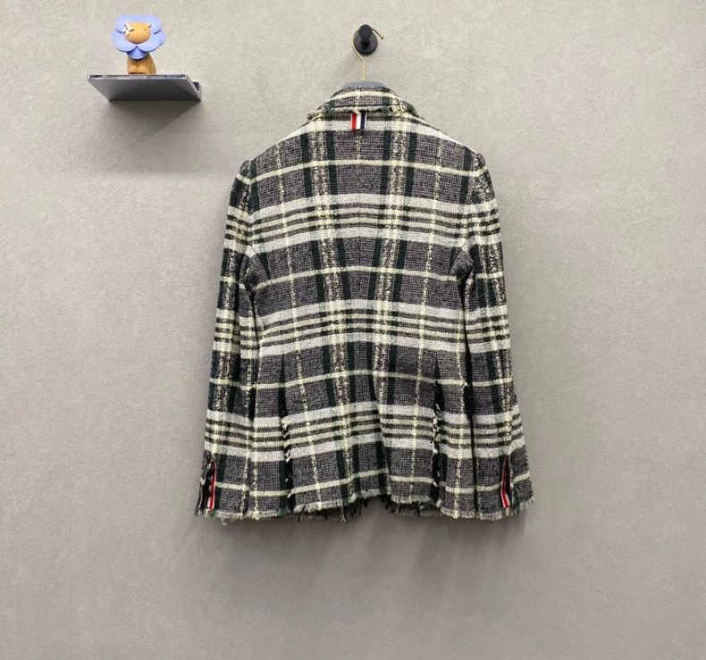 Thom Browne Thom Browne Little Fancy Windbreaker Size XS / US 0-2 / IT 36-38 - 2 Thumbnail