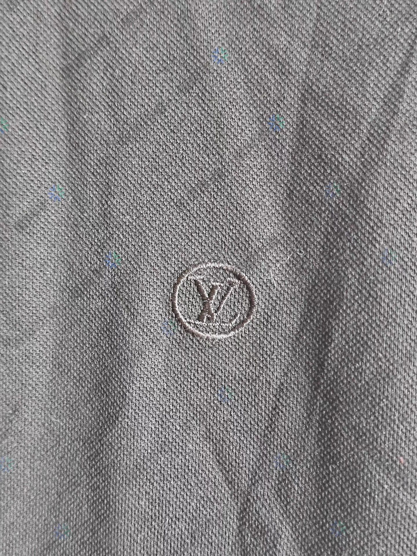 Louis Vuitton Louis Vuitton LV Black Short Sleeve Polo Shirt, Size US M / EU 48-50 / 2 - 3 Thumbnail