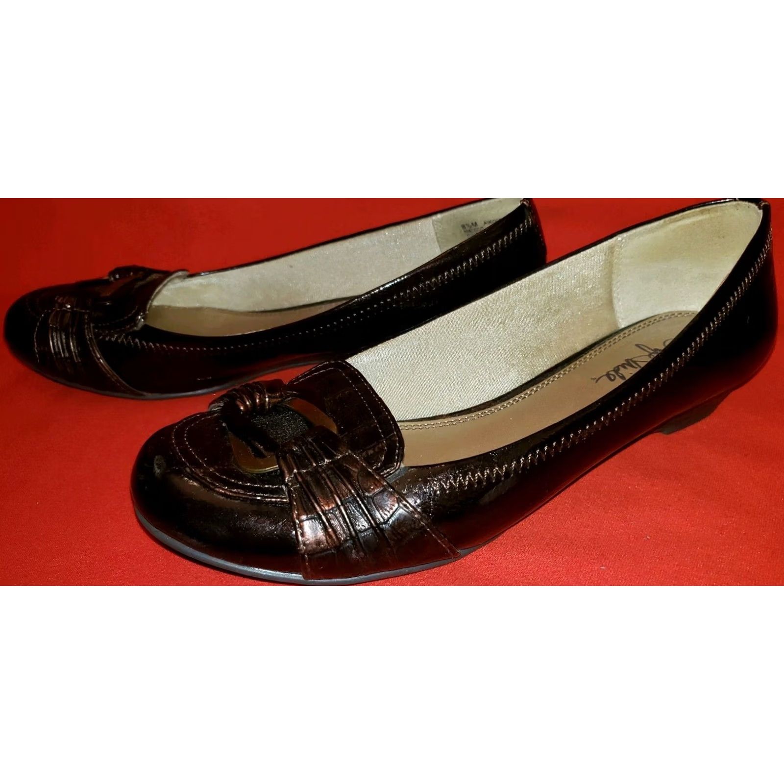 Vintage LifeStride Mascot Flats Women's 8.5M Brown Alligator Metal Accent Dress Size M / US 6-8 / IT 42-44 - 4 Thumbnail