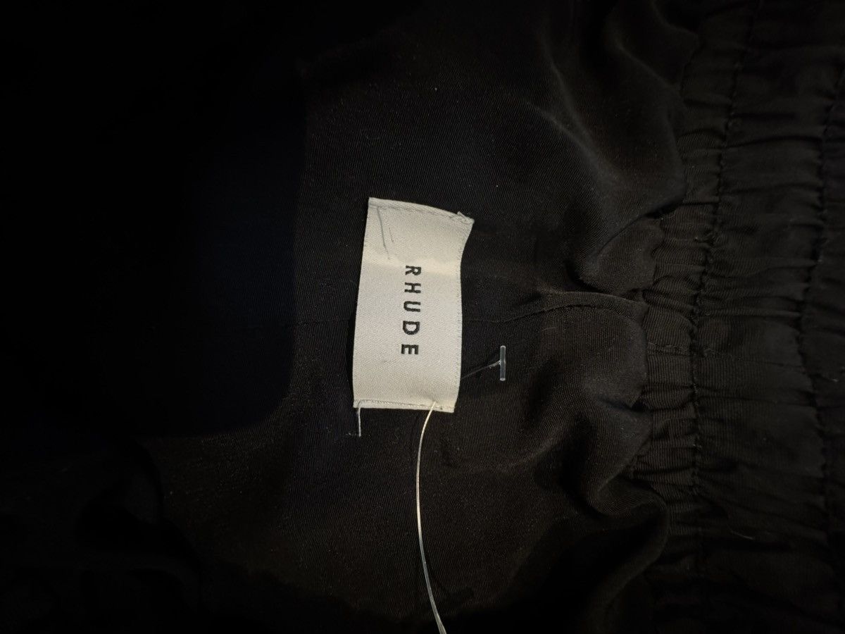 Rhude Rhude Big Logo Nylon Shorts Black – Size S Size US 30 / EU 46 - 8 Thumbnail