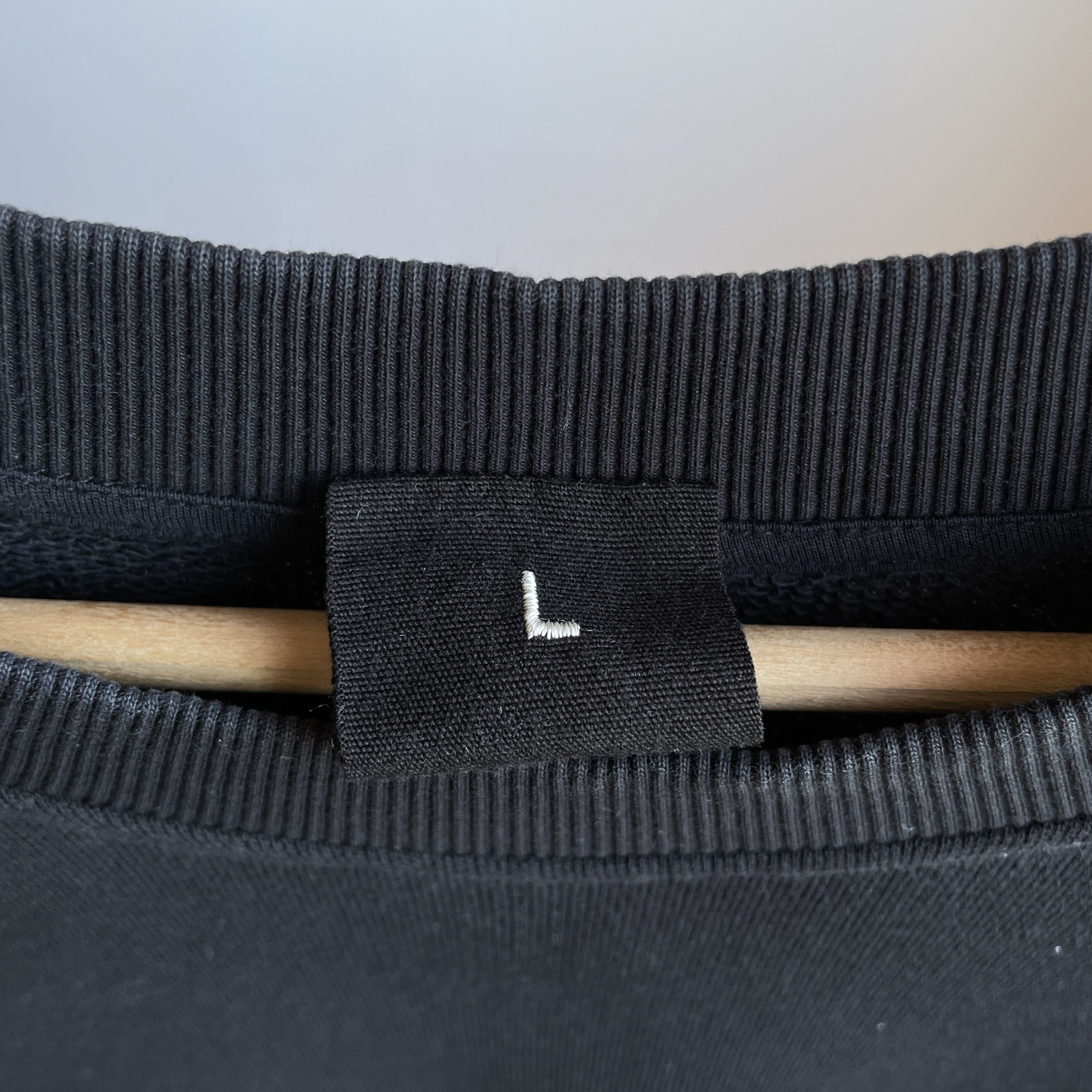 Thom Krom Thom Krom Avant Garde Exposed Seams Sweatshirt Size L Size US L / EU 52-54 / 3 - 12 Thumbnail