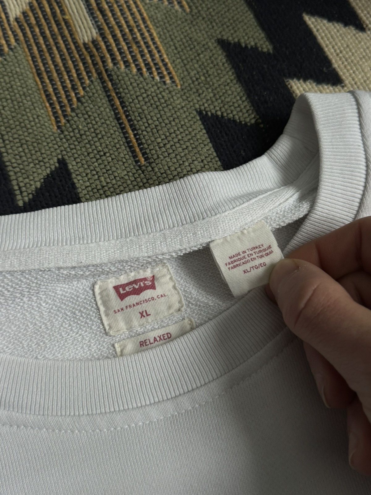 Levi's Vintage Levi’s Big Logo Sweatshirt Size US XL / EU 56 / 4 - 10 Thumbnail