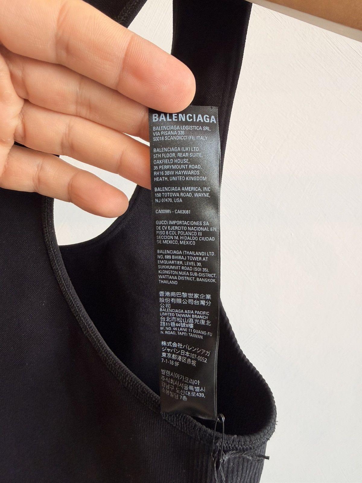 Balenciaga NWT Balenciaga Black Sports Bra Back Logo Top Women’s Size 2 Size S / US 4 / IT 40 - 6 Thumbnail