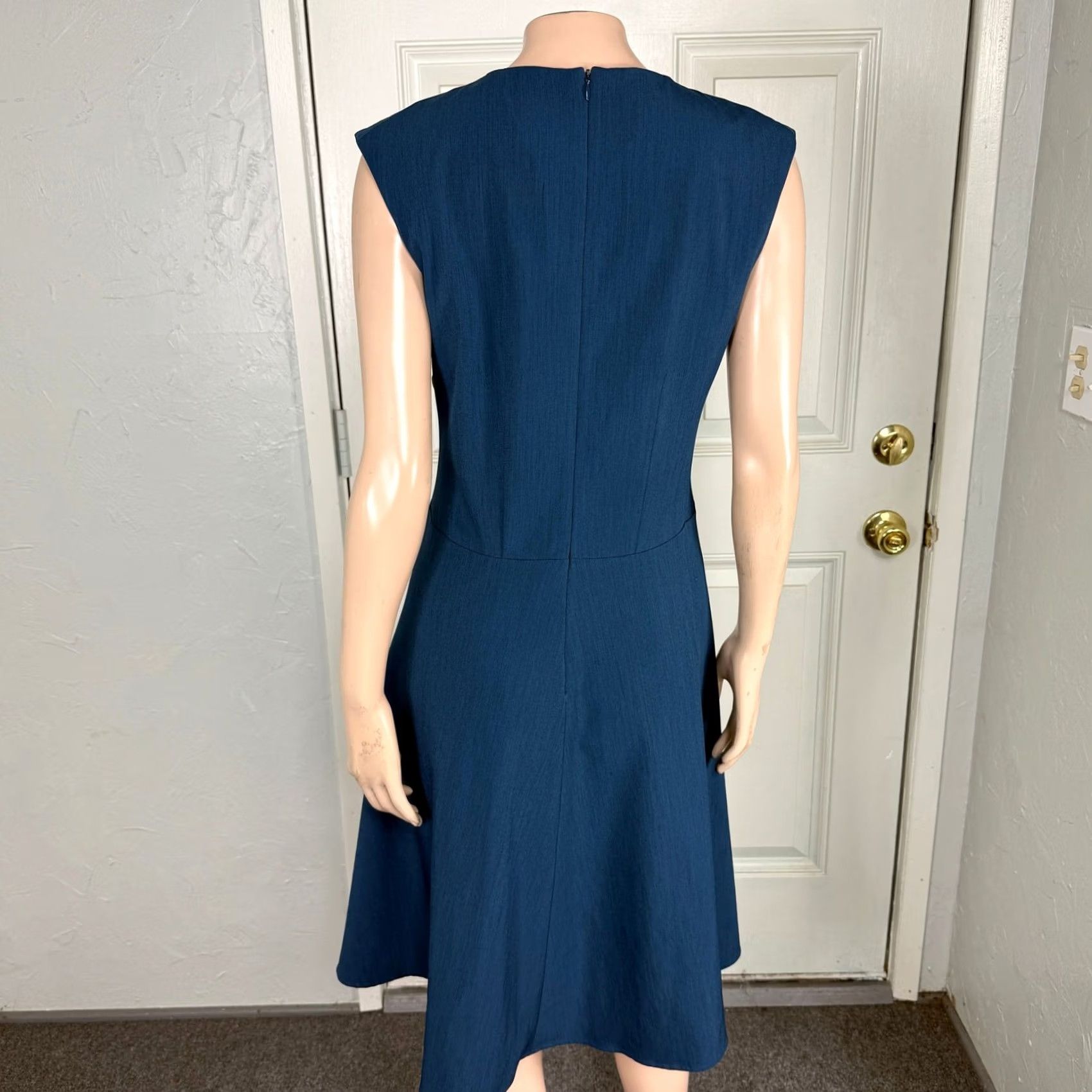 M.M.LaFleur M.M. Lafleur Dress 4 Blue Stretch Casual Polyester Crew Sleeveless Women's Q30 Size S / US 4 / IT 40 - 4 Thumbnail