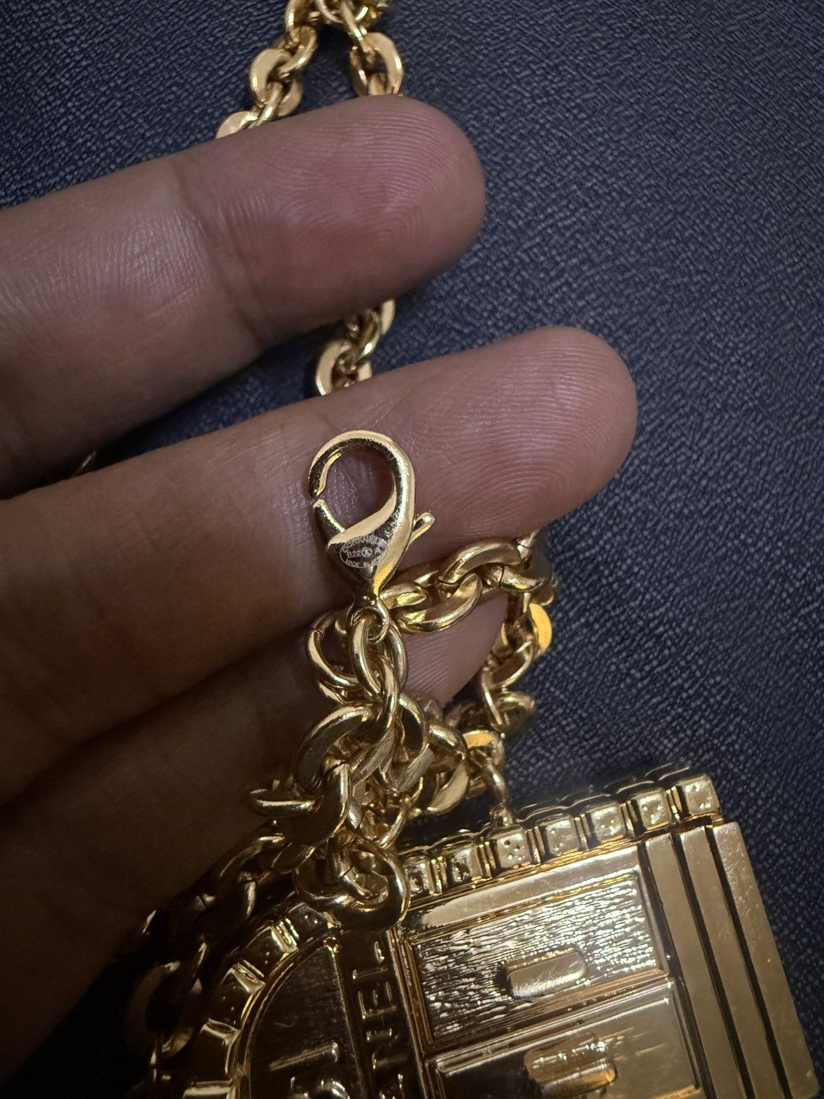 Chanel CHANEL Runway 31 Rue Cambon Door Long Necklace Gold Size ONE SIZE - 11 Thumbnail