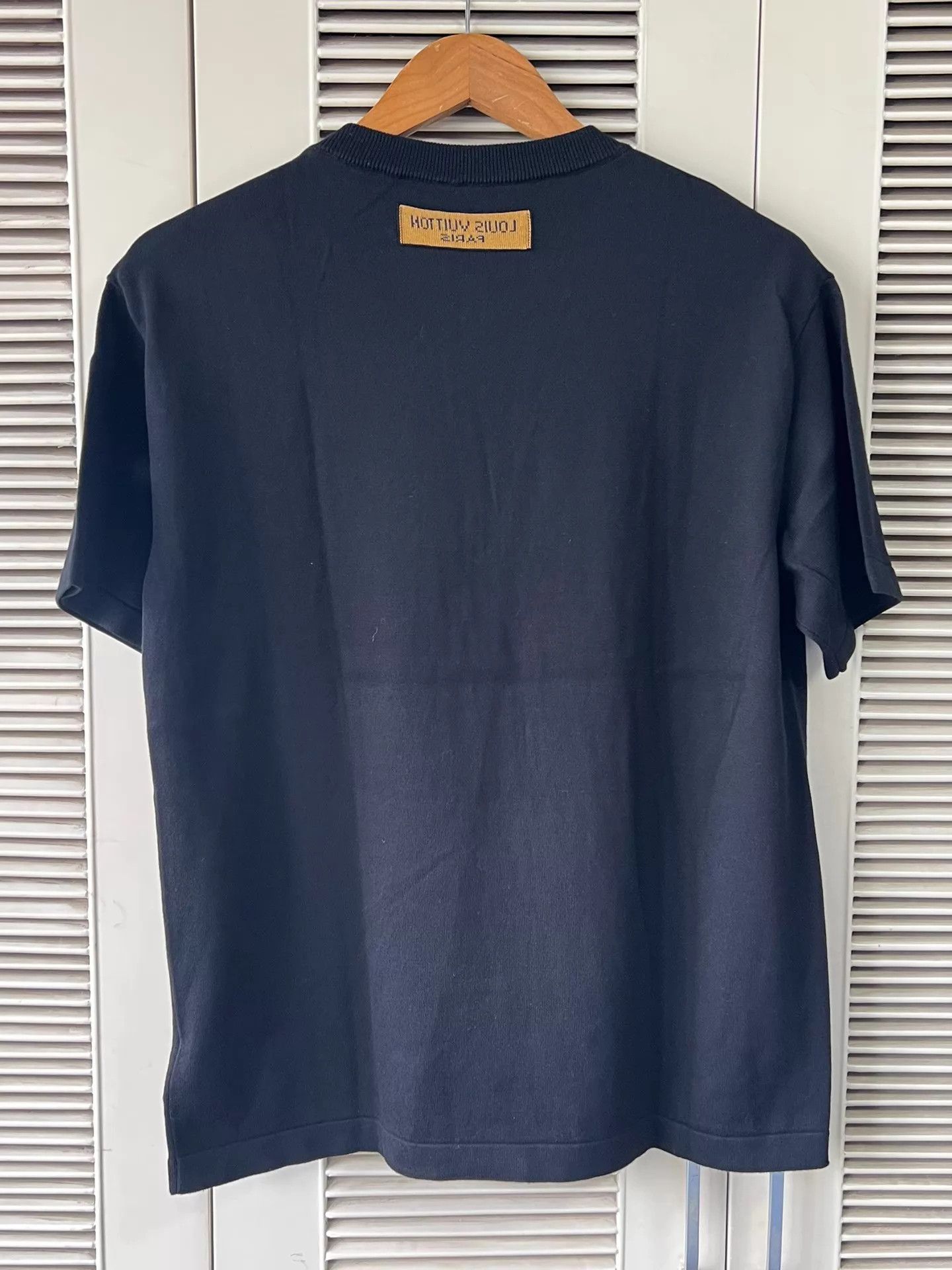 Louis Vuitton Louis Vuitton Black Knit Short-Sleeve XS LV Logo Print Size XS / US 0-2 / IT 36-38 - 2 Thumbnail