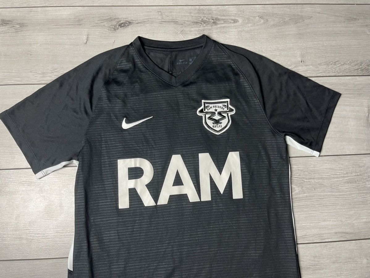 Nike Nike Ram Fc away shirt jersey size Large Size US L / EU 52-54 / 3 - 3 Thumbnail