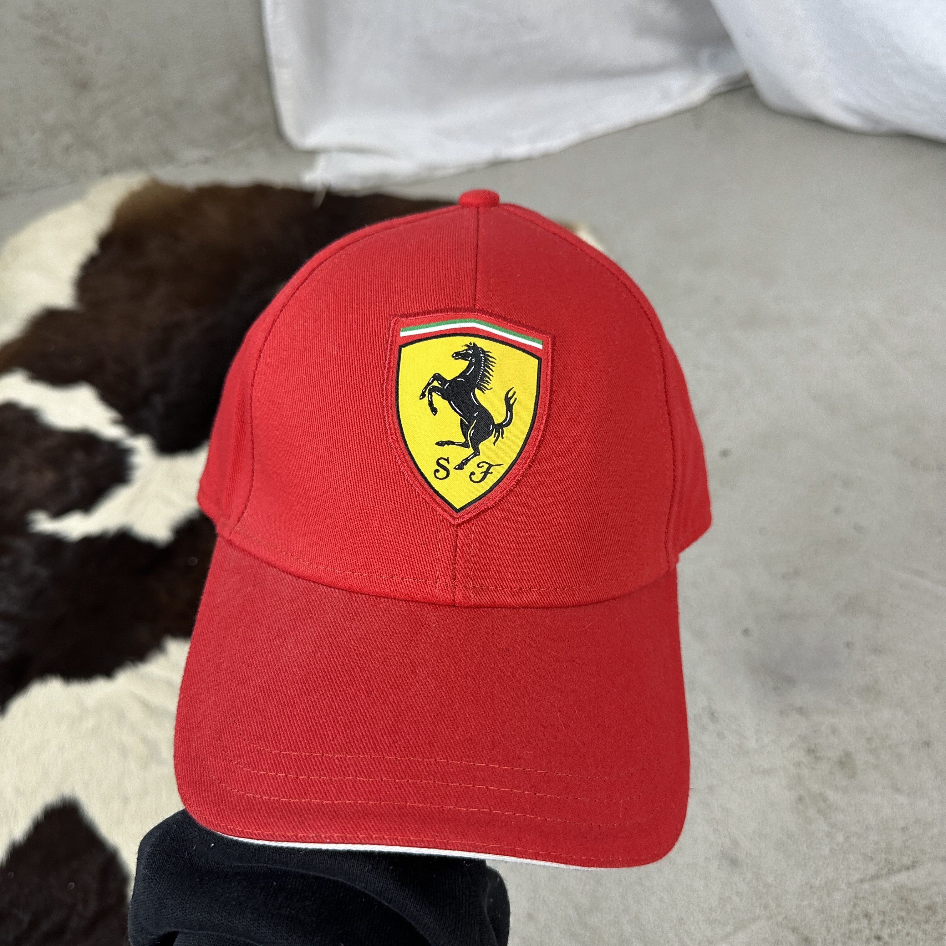 Ferrari × Vintage Vintage Y2K Streetwear Sportswear Ferrari Hat Size ONE SIZE - 2 Thumbnail