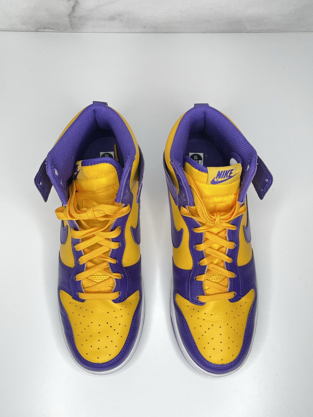 Jordan Brand Men's Nike Dunk Hi Retro "Game Royal" White/Game Royal-Total Size US 10 / EU 43 - 6 Thumbnail