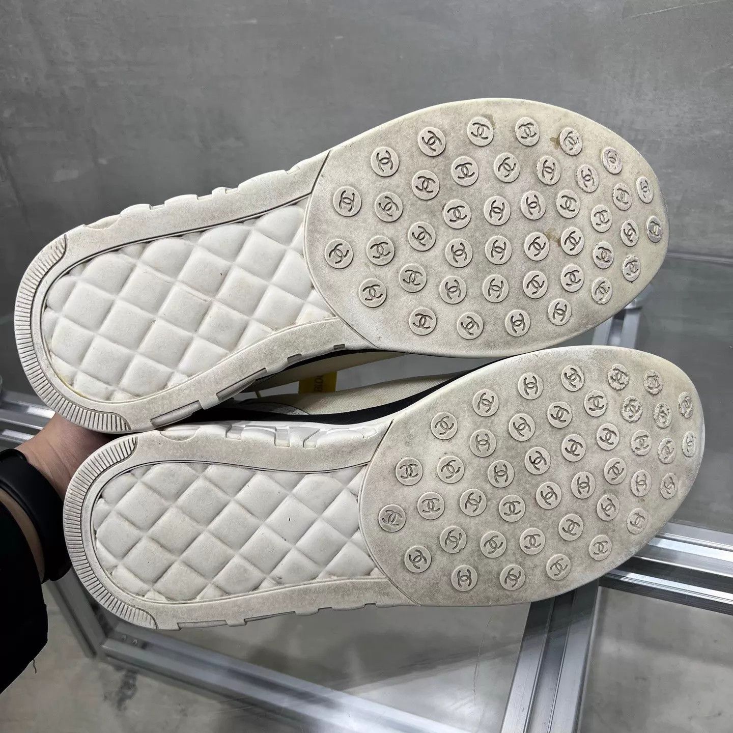 Chanel Chanel Panda Black White Sneakers 44 Size US 11 / EU 44 - 6 Thumbnail
