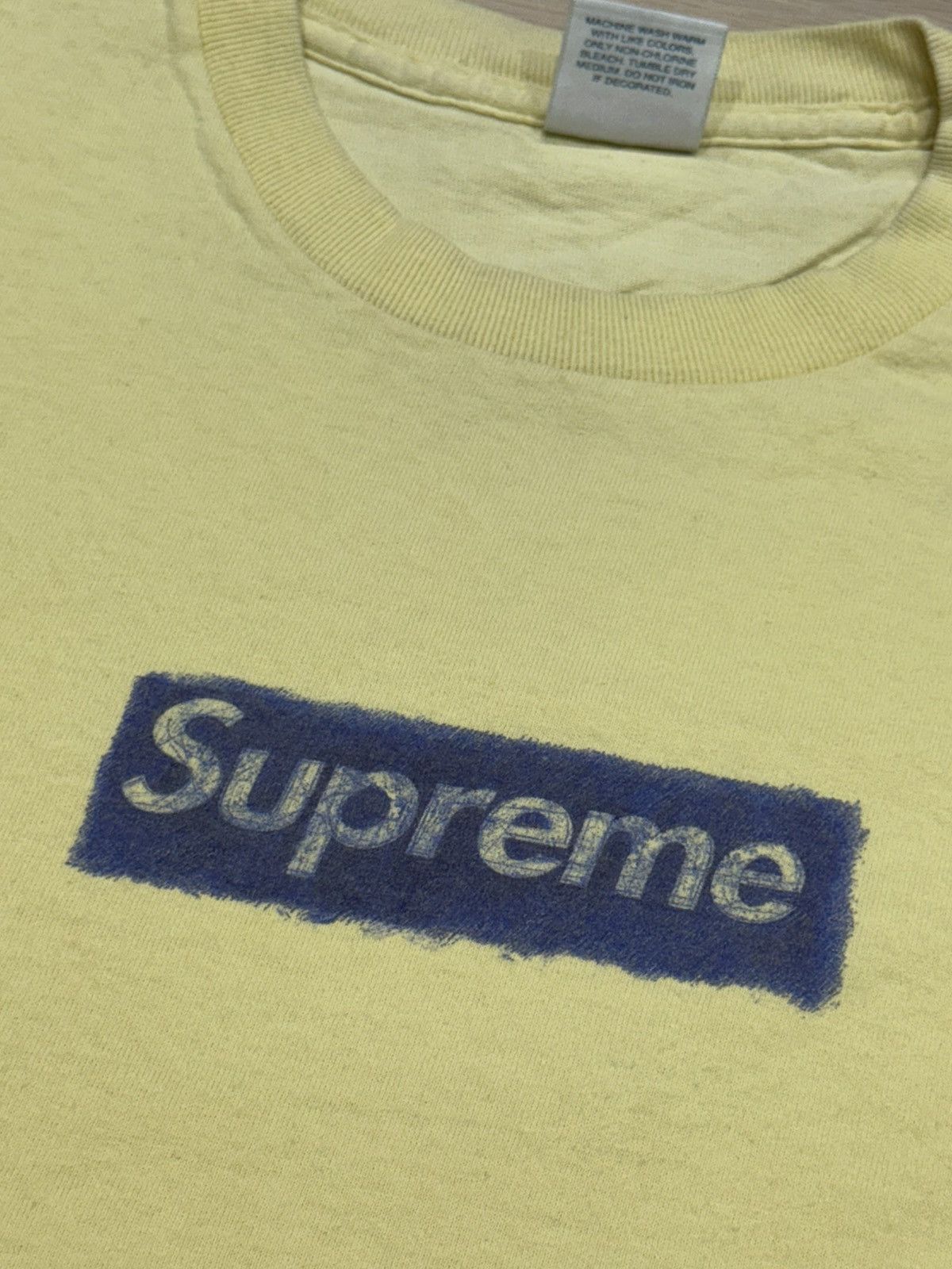 Supreme Supreme 2004 Molodkin Box Logo Tee Size US XL / EU 56 / 4 - 2 Thumbnail