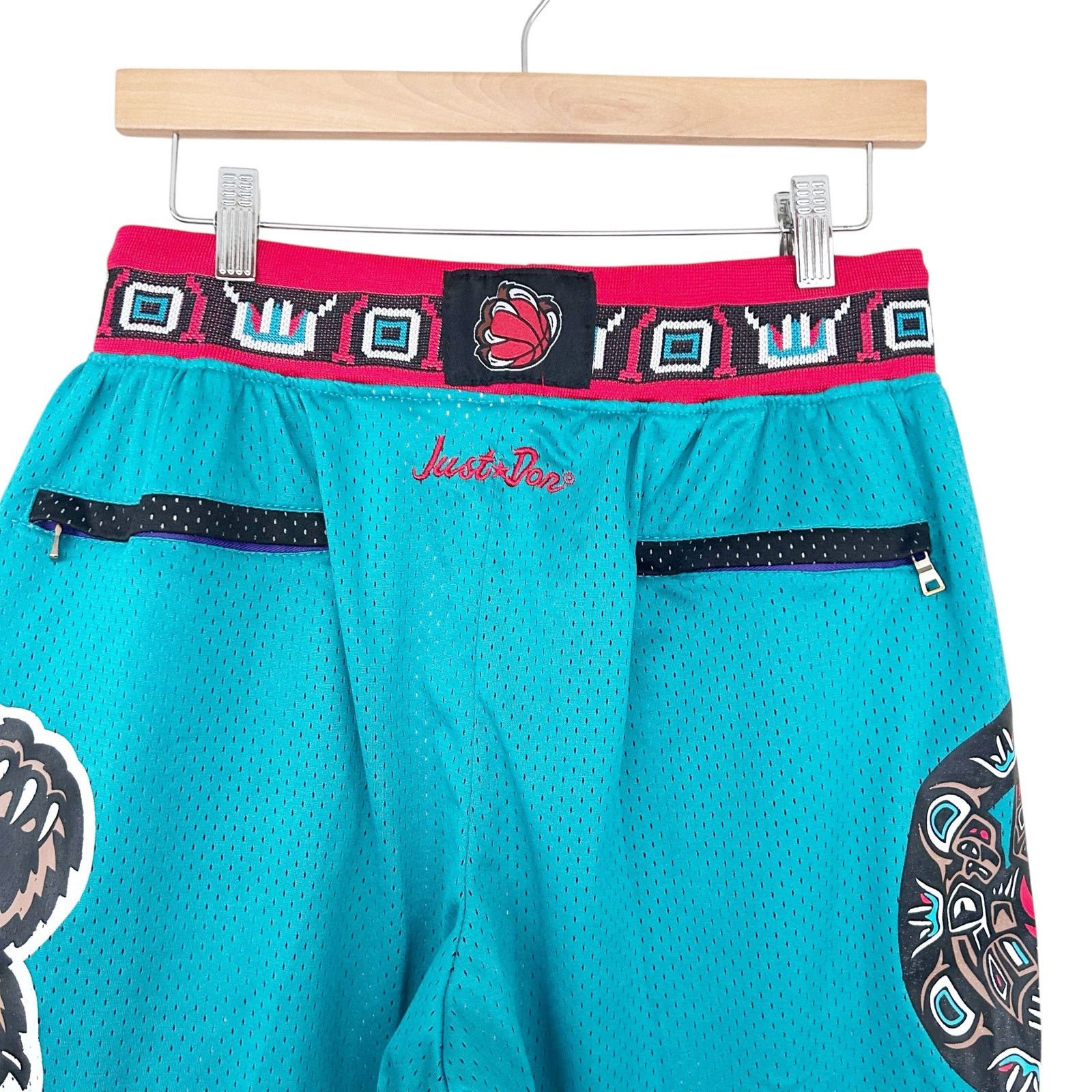 Vintage Vintage 1995-96 NBA Vancouver Grizzlies Basketball Shorts M Size US 28 / EU 44 - 5 Thumbnail