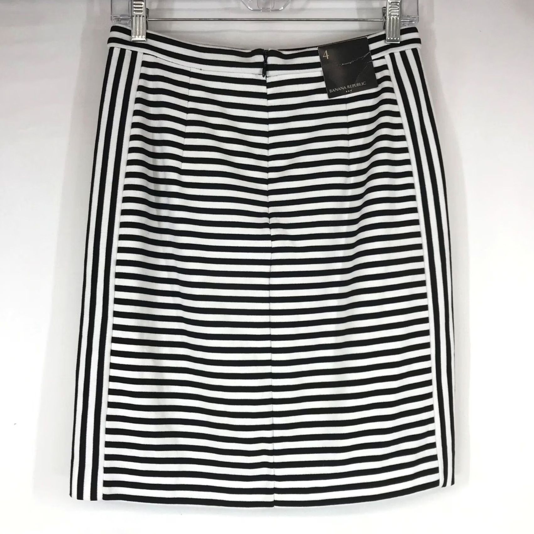Banana Republic VINTAGE BANANA REPUBLIC WOMEN'S 4 BLACK & WHITE STRIPE PENCIL SKIRT Size 27" / US 4 / IT 40 - 4 Thumbnail