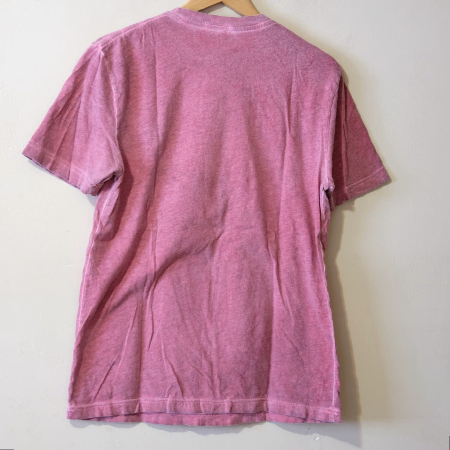 Levi's Levi's Graphic T-shirt 100% Cotton Lightweight Pink Men's Size M Logo Short Sleeve Crew Neck Shirt Vintage No Size US M / EU 48-50 / 2 - 5 Thumbnail
