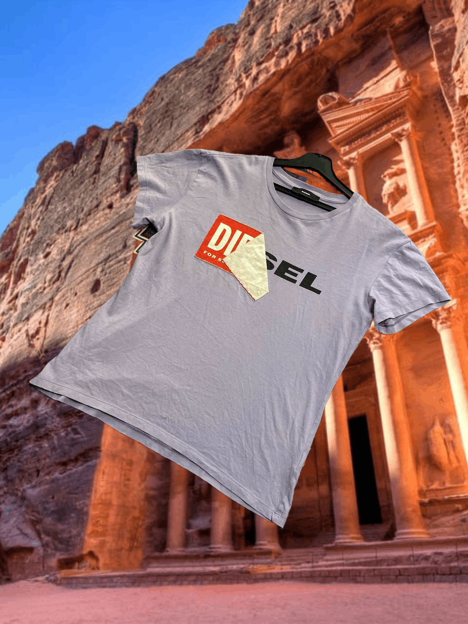 Diesel Streetwear T-Shirt Diesel big logo Y2K Vintage luxury Size US M / EU 48-50 / 2 - 1 Thumbnail