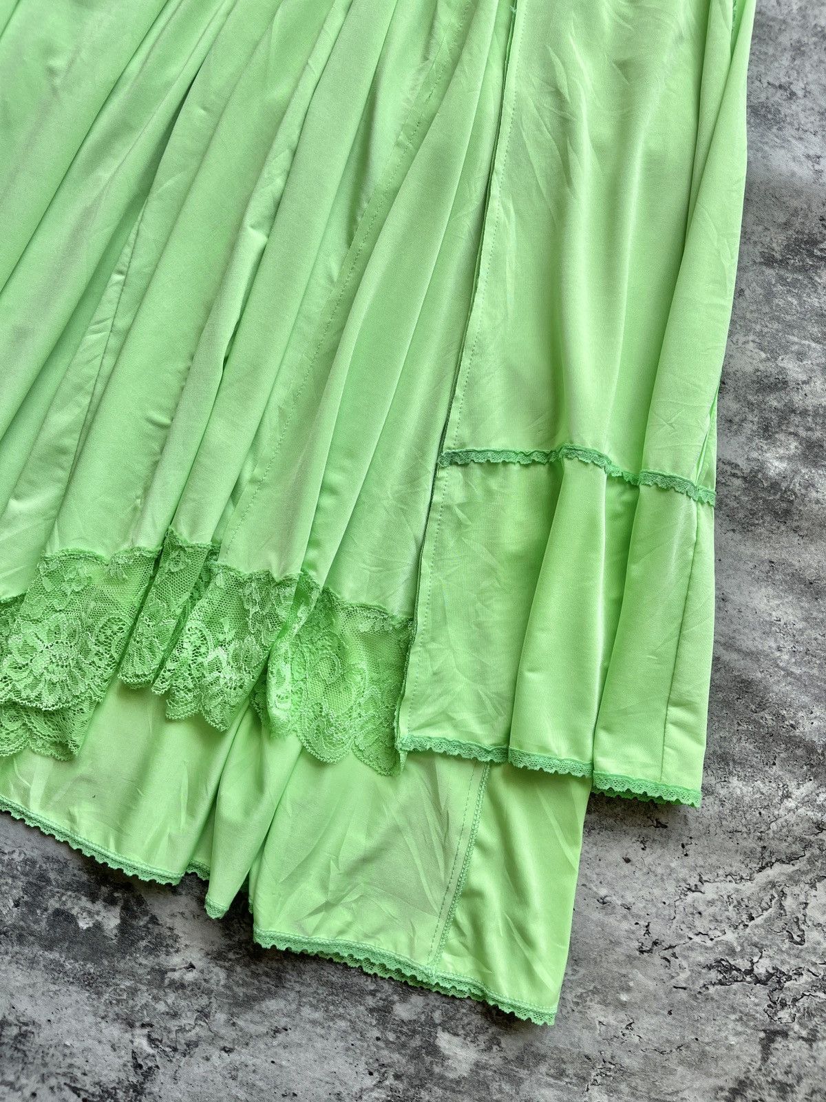 Balenciaga Balenciaga Lace Panel Asymmetric Skirt Size XXS / US 00 / IT 34 - 12 Thumbnail