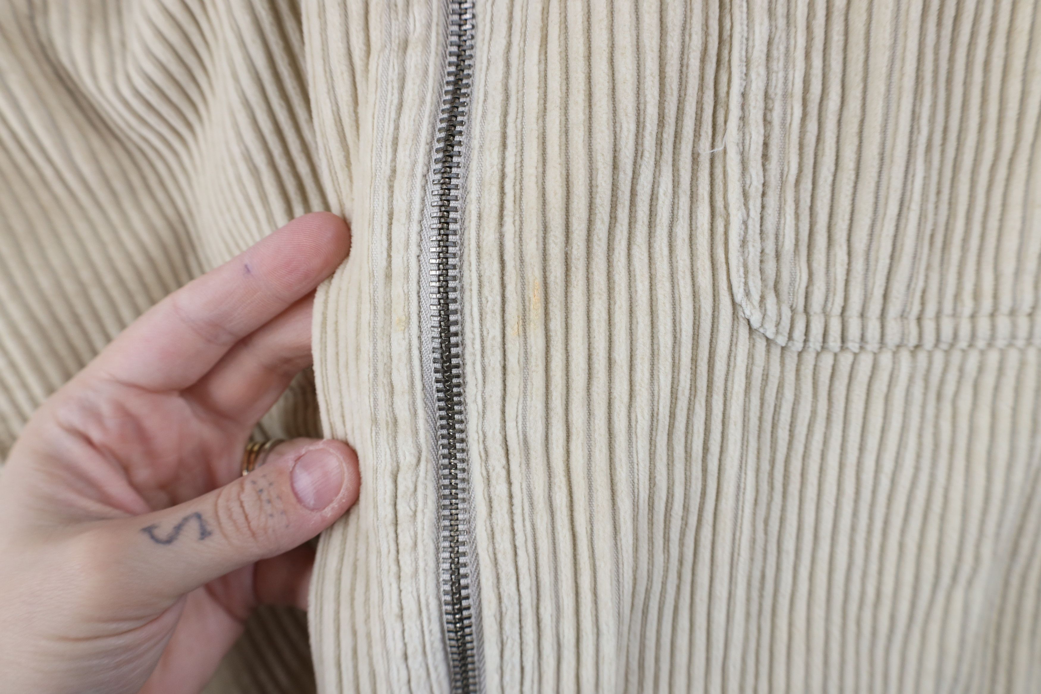 UNIONBAY × Vintage Vintage 90s Unionbay Baggy Fit Corduroy Shirt Jacket Beige Size XL / US 12-14 / IT 48-50 - 6 Thumbnail