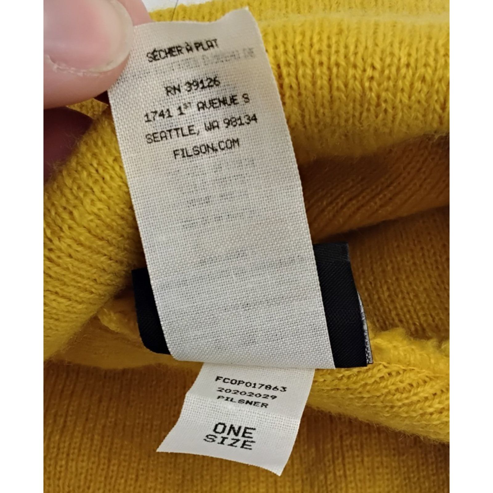 Filson CC Filson Beanies Lot of 2 Knit Hats Blue/Yellow USA Size ONE SIZE - 15 Thumbnail