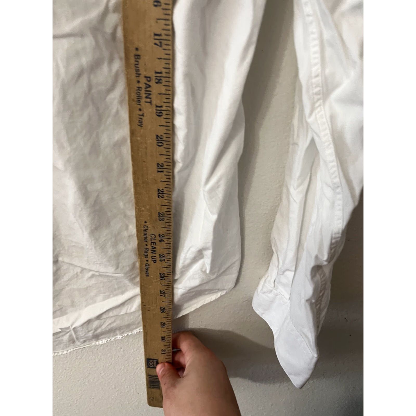 Perry Ellis Perry Ellis Button-Up Shirt Men’s White Cotton Slim Fit Long Sleeve 15.5 Button-Down Casual, Business, Workwear Size US M / EU 48-50 / 2 - 4 Thumbnail