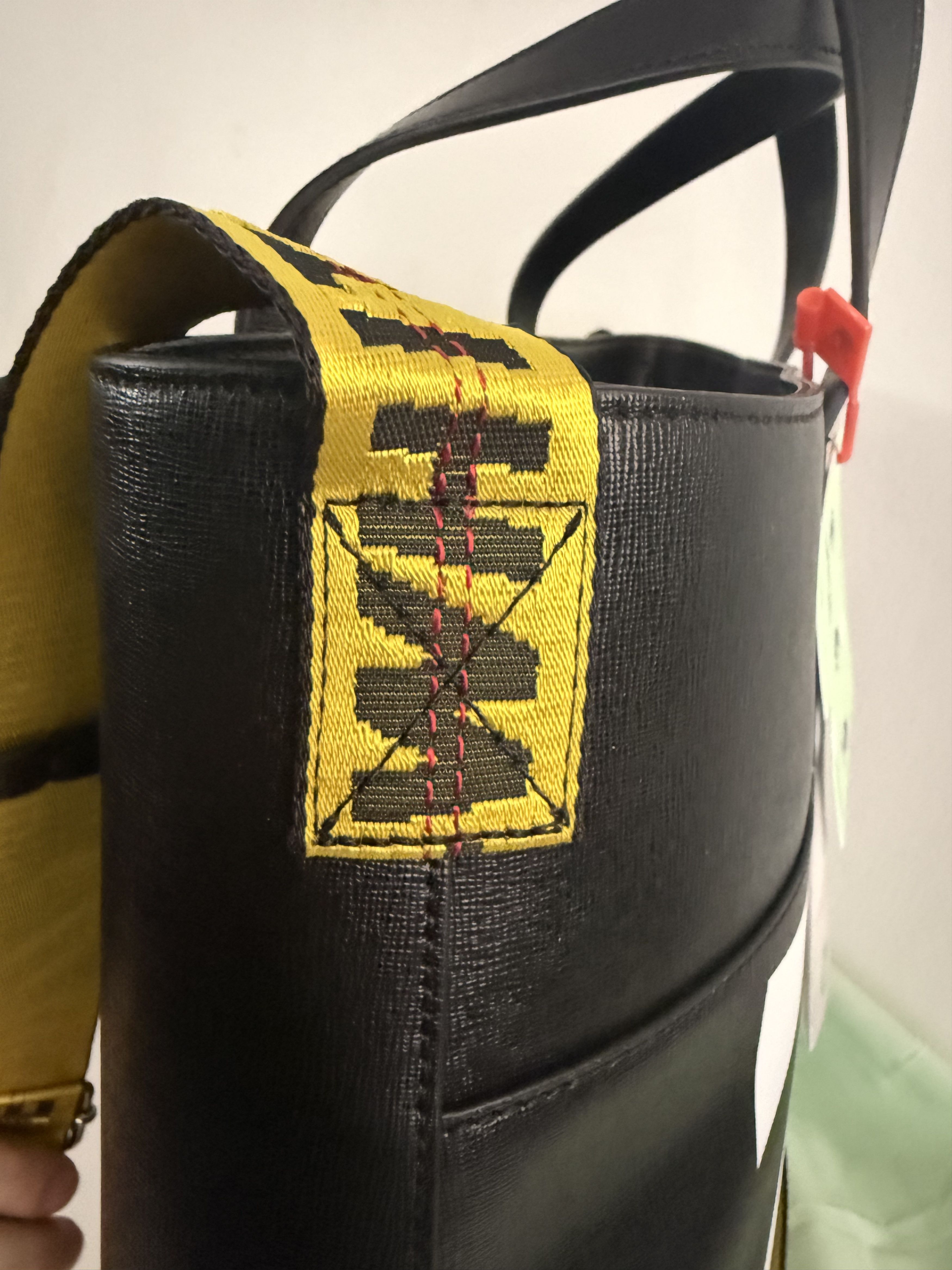 Off-White Off White Tote Black Leather Size ONE SIZE - 10 Thumbnail
