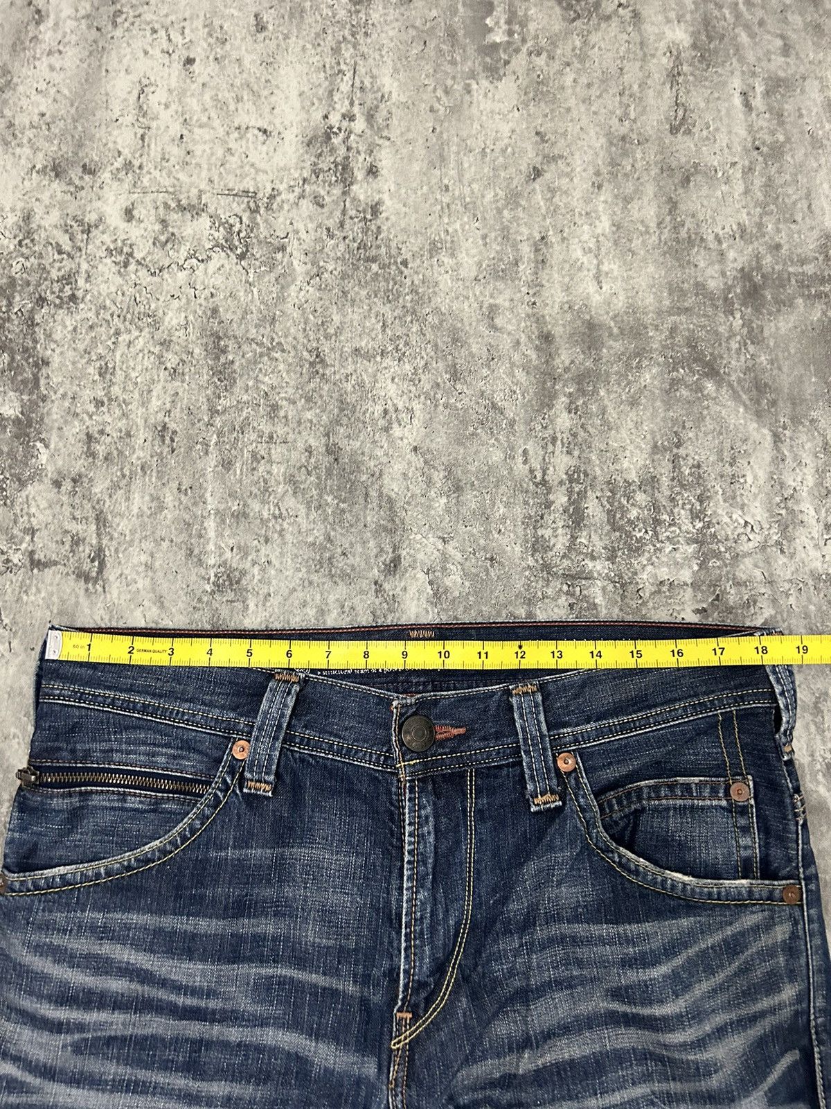 Levi's 90s Levis 507 Vintage Y2K Boot Cut Retro Denim Pants Size US 36 / EU 52 - 19 Thumbnail