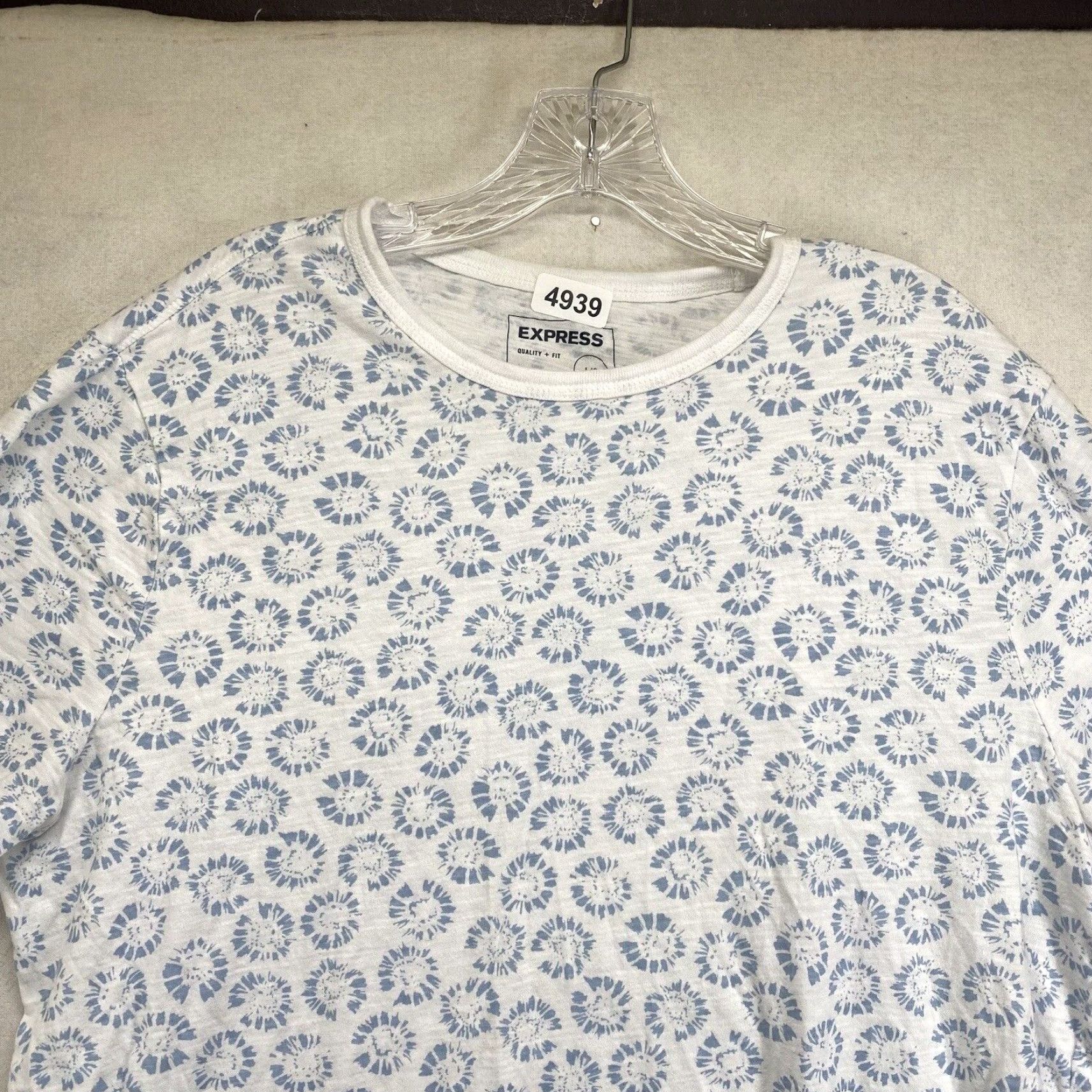 Express VINTAGE Express Men’s T-Shirt Casual Short Sleeve Crew Neck Logo Floral Pattern All Seasons White Large 90s NYC Size US L / EU 52-54 / 3 - 3 Thumbnail