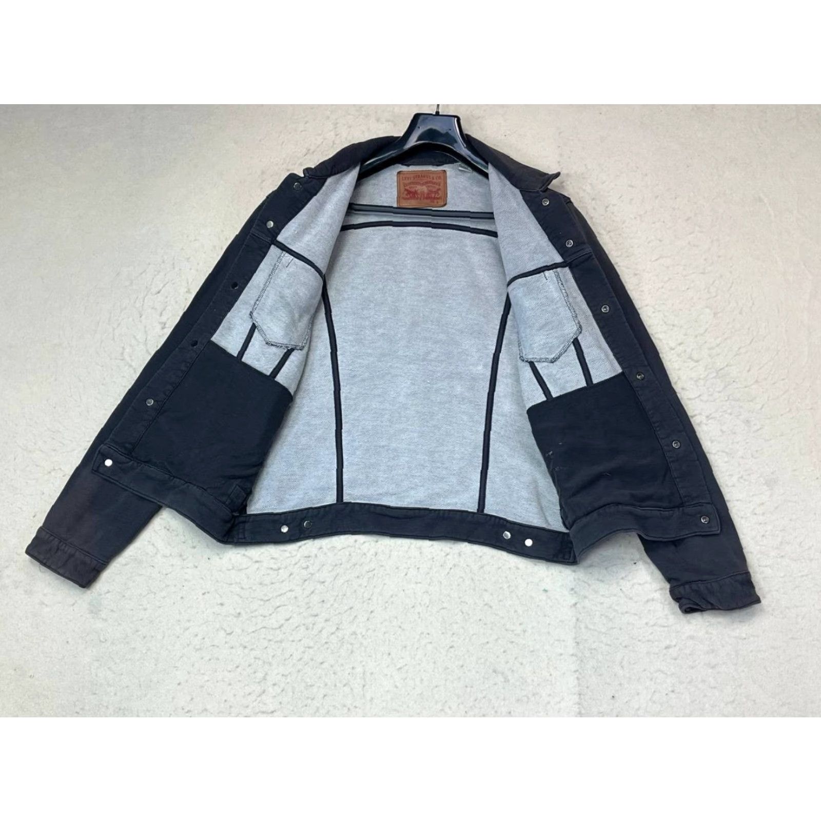 Levi's Levi’s Jacket Bomber Gray Cotton Fleece Men L See Paint Satins Size US L / EU 52-54 / 3 - 6 Thumbnail