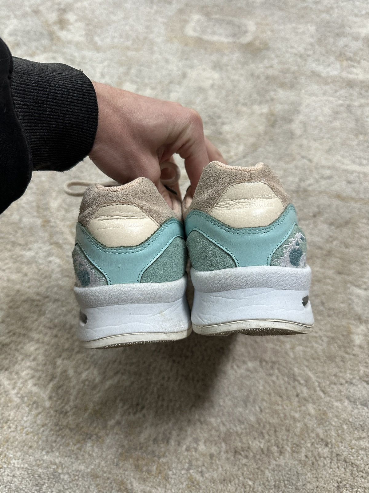 Pink Dolphin Pink Dolphin x Brooks Heritage Great Wave Sneakers Size US 8.5 / EU 41-42 - 4 Thumbnail