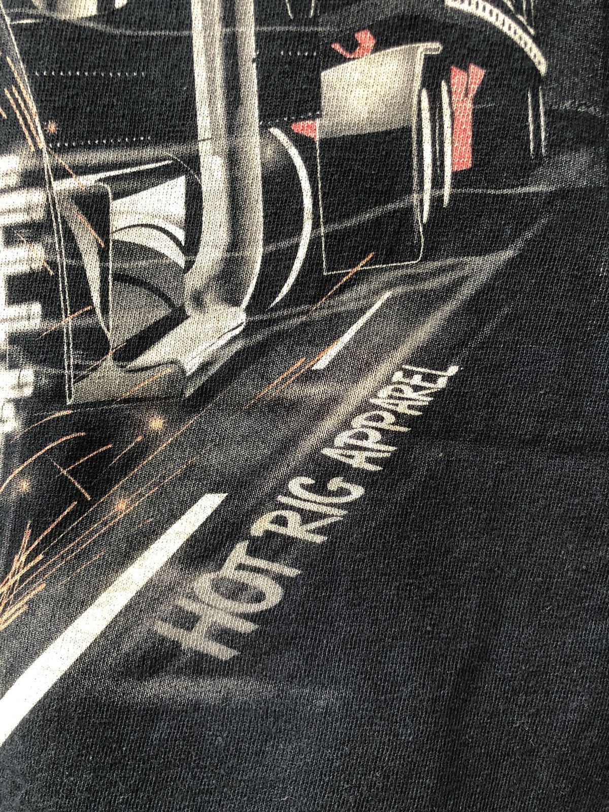 Harley Davidson Sunfaded Distressed Hotrig Apparel Truck Tshirts Size US XL / EU 56 / 4 - 7 Thumbnail