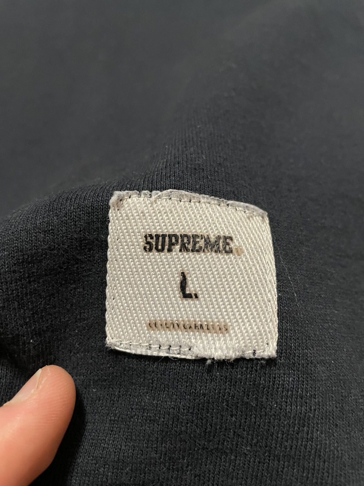 Hypebeast × Supreme Supreme Embroidered Star Logo Heavy T-Shirt Size US L / EU 52-54 / 3 - 8 Thumbnail