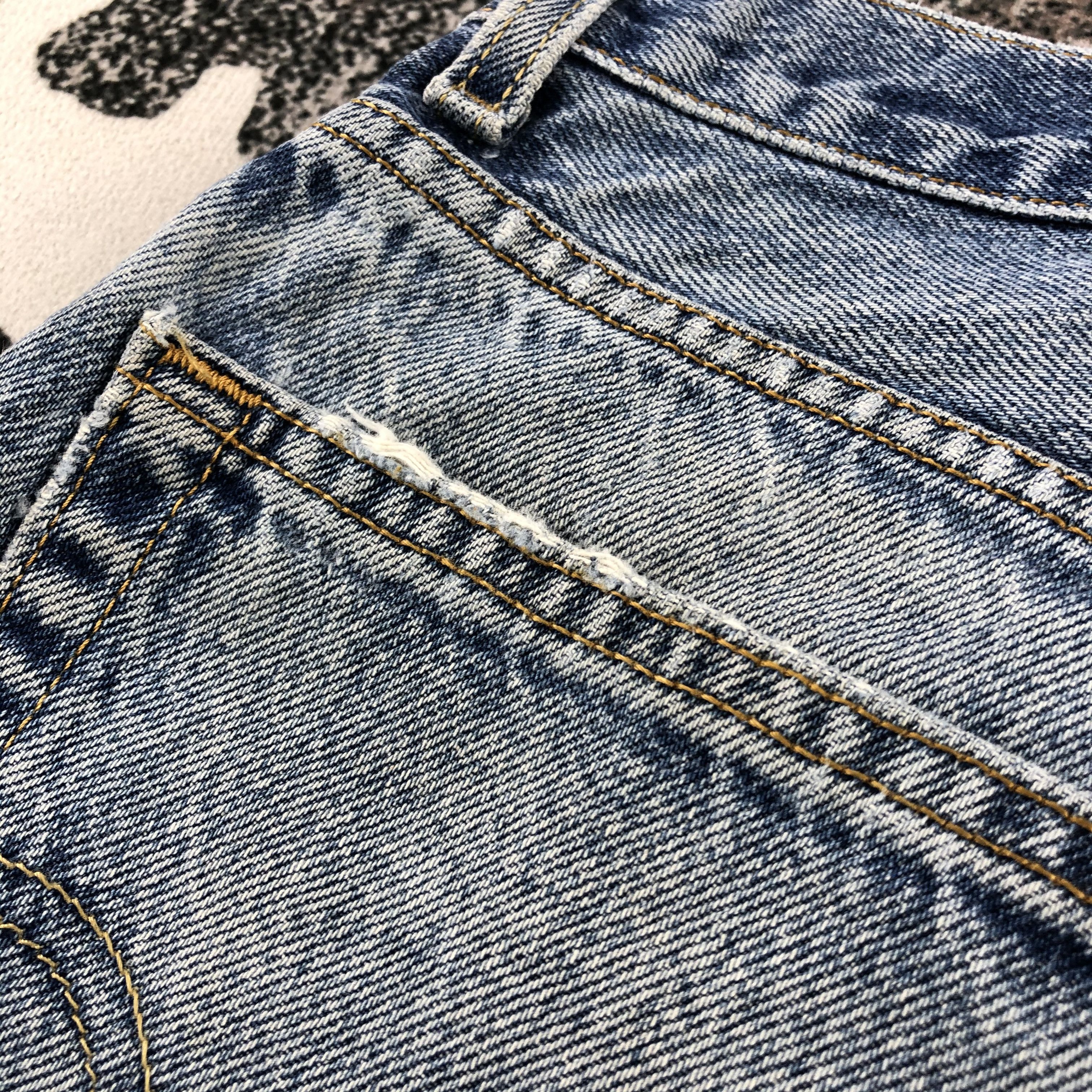 Levi's Vintage Levi's 505 Jeans Distressed Denim KJ880 Size US 32 / EU 48 - 8 Thumbnail