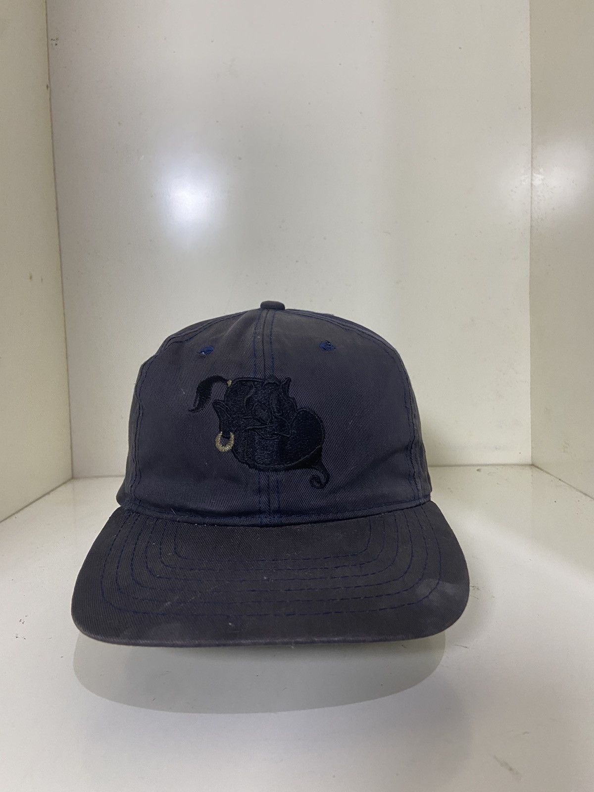 Disney × Vintage Vintage 90s Disney tokyo aladin hat Size ONE SIZE - 1 Thumbnail