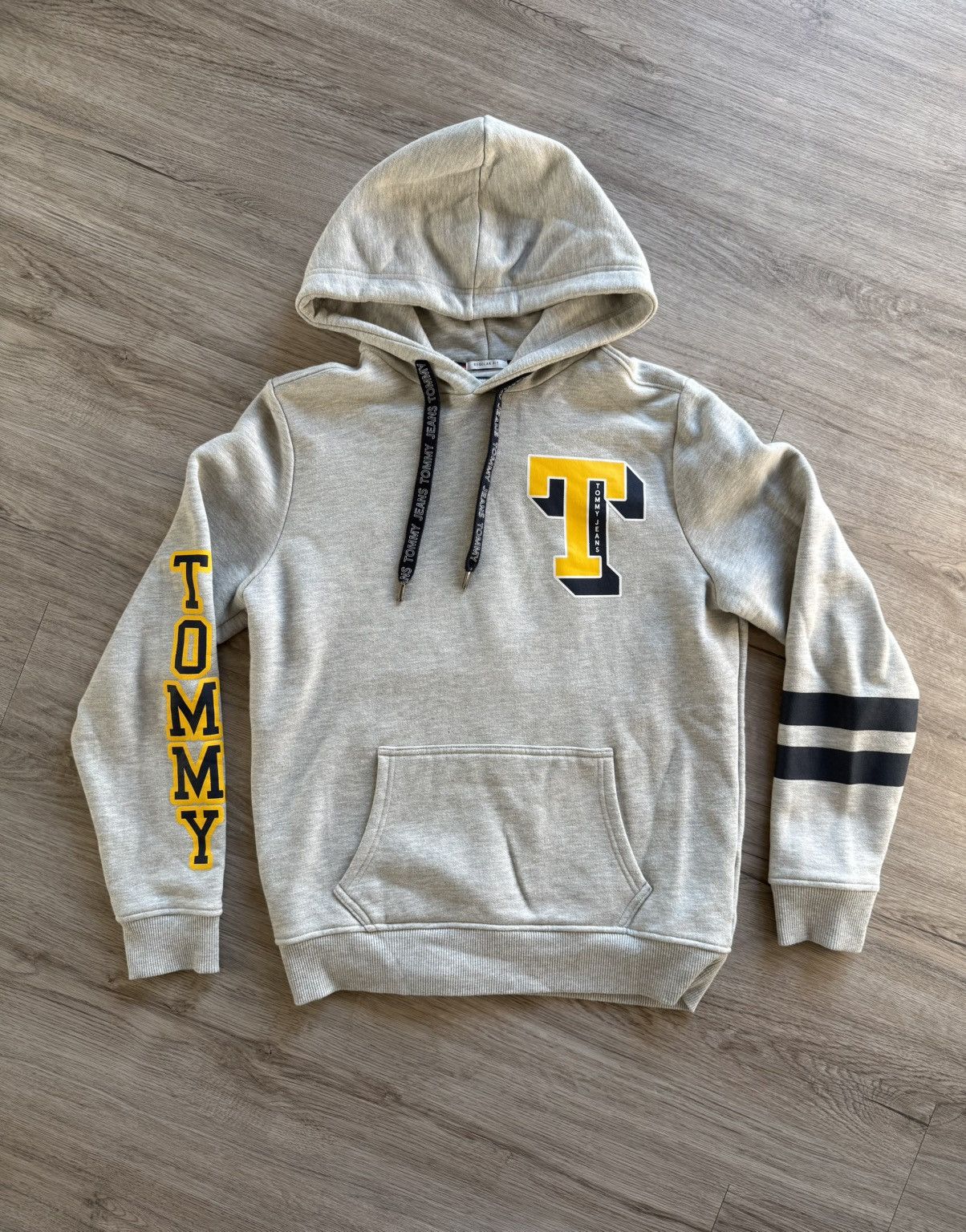 Tommy Hilfiger Tommy Hilfiger Hoodie Sweatshirt Size US M / EU 48-50 / 2 - 1 Thumbnail