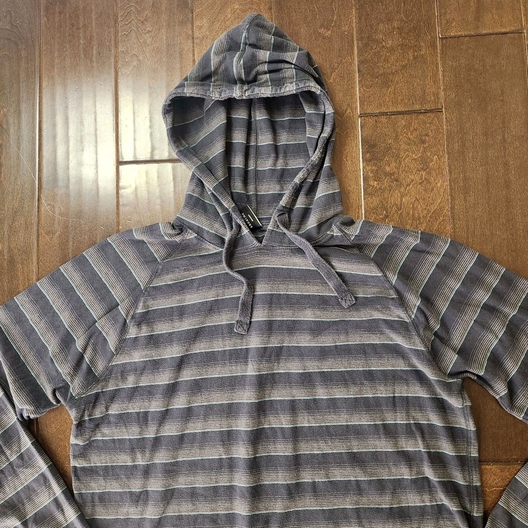 Bravado Breathe Brava Mens XL Striped Pullover Hoodie Lightweight Surf Skate Colorful Multicolor Cotton Spandex Drawstring Shirt Mens XL Hoodie Size US XL / EU 56 / 4 - 7 Thumbnail